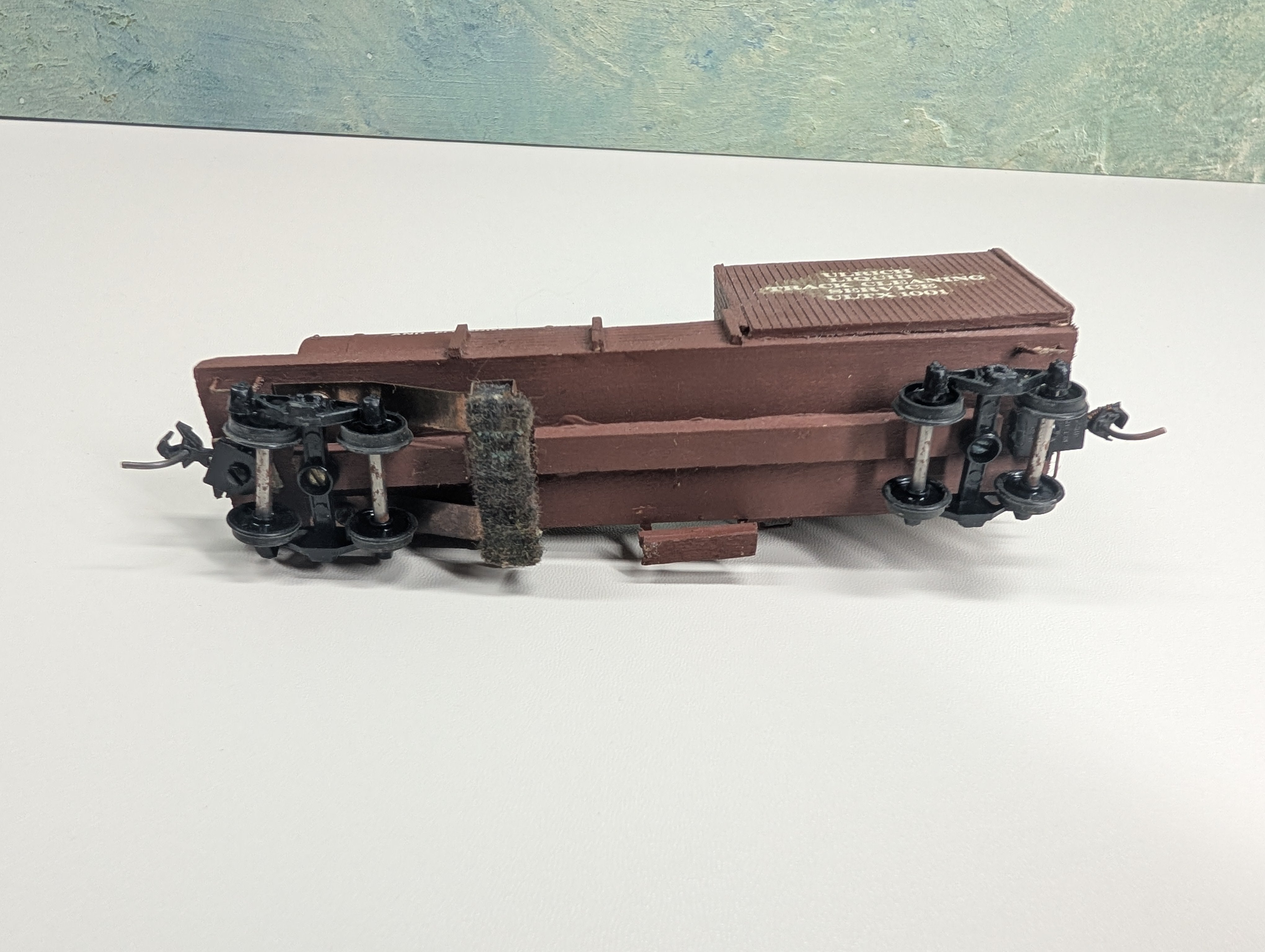 USED Ulrich #931-180 HO Scale Liquid Track Cleaning Service Car UTLX 1001 Wood