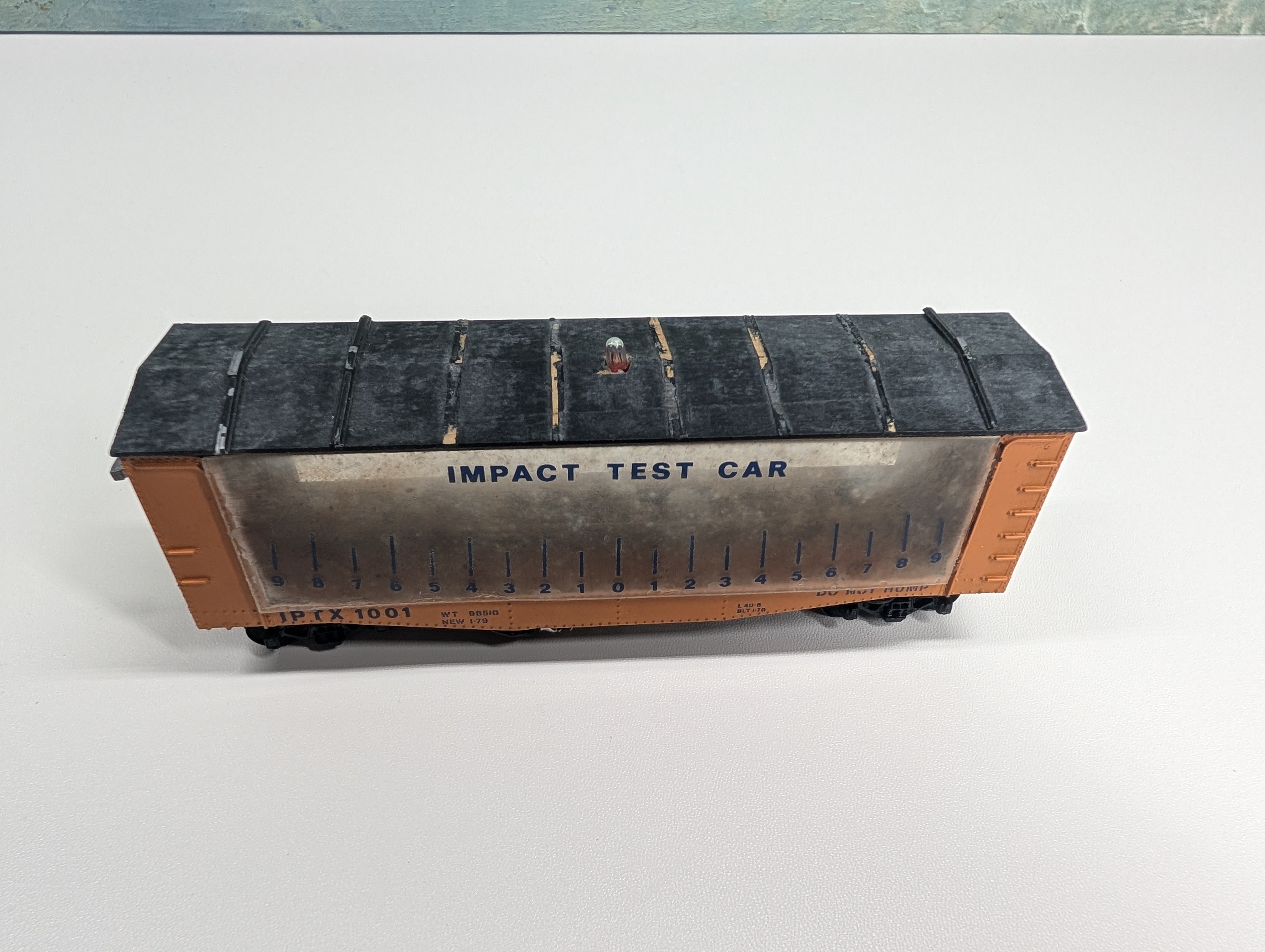 USED Walthers HO Scale Impact Test Car, Tongue In Cheek Model Needs Work