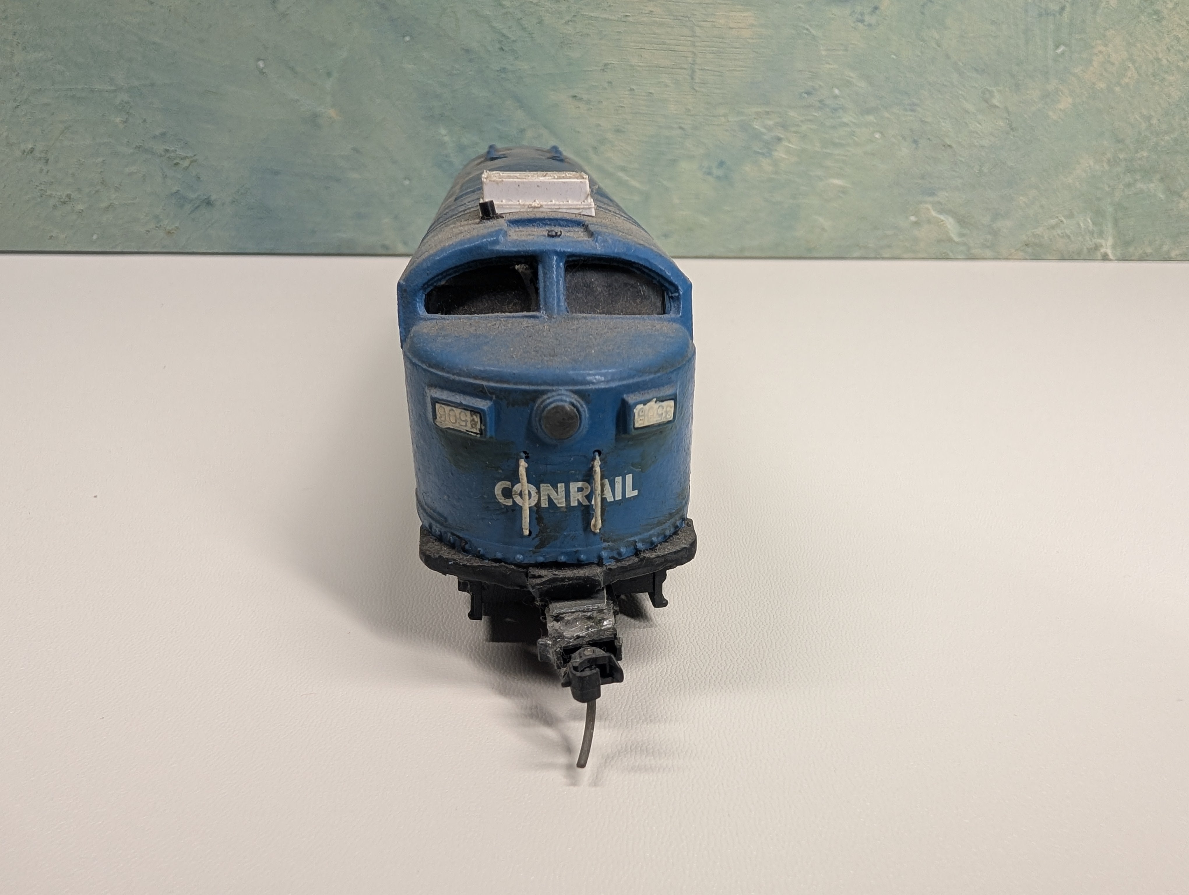 USED AHM HO Scale C-Liner Diesel Locomotive Conrail #9507 Runs, Decal DC