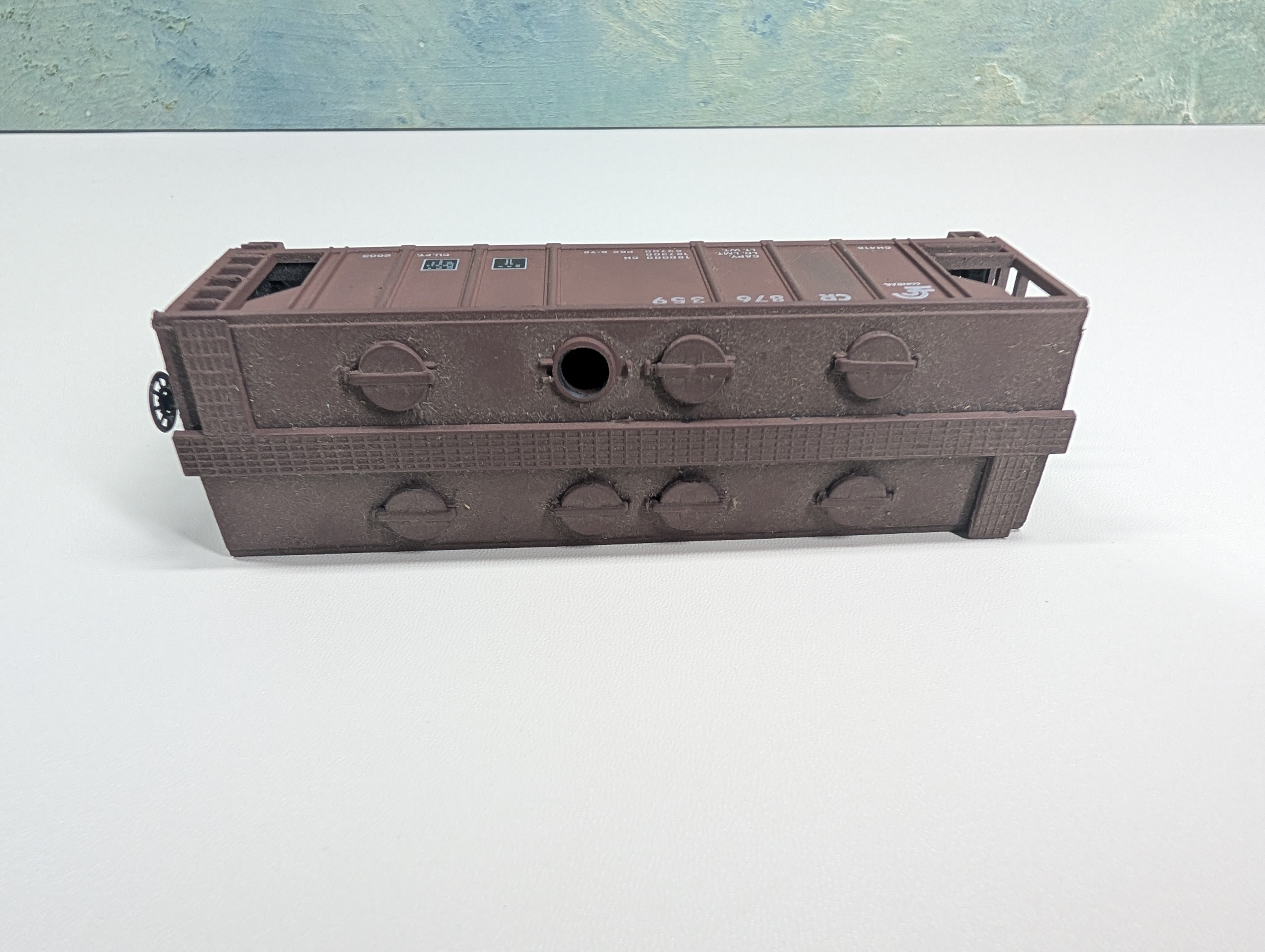 USED Roundhouse HO Scale 2 Bay Covered Hopper Conrail CR #876359