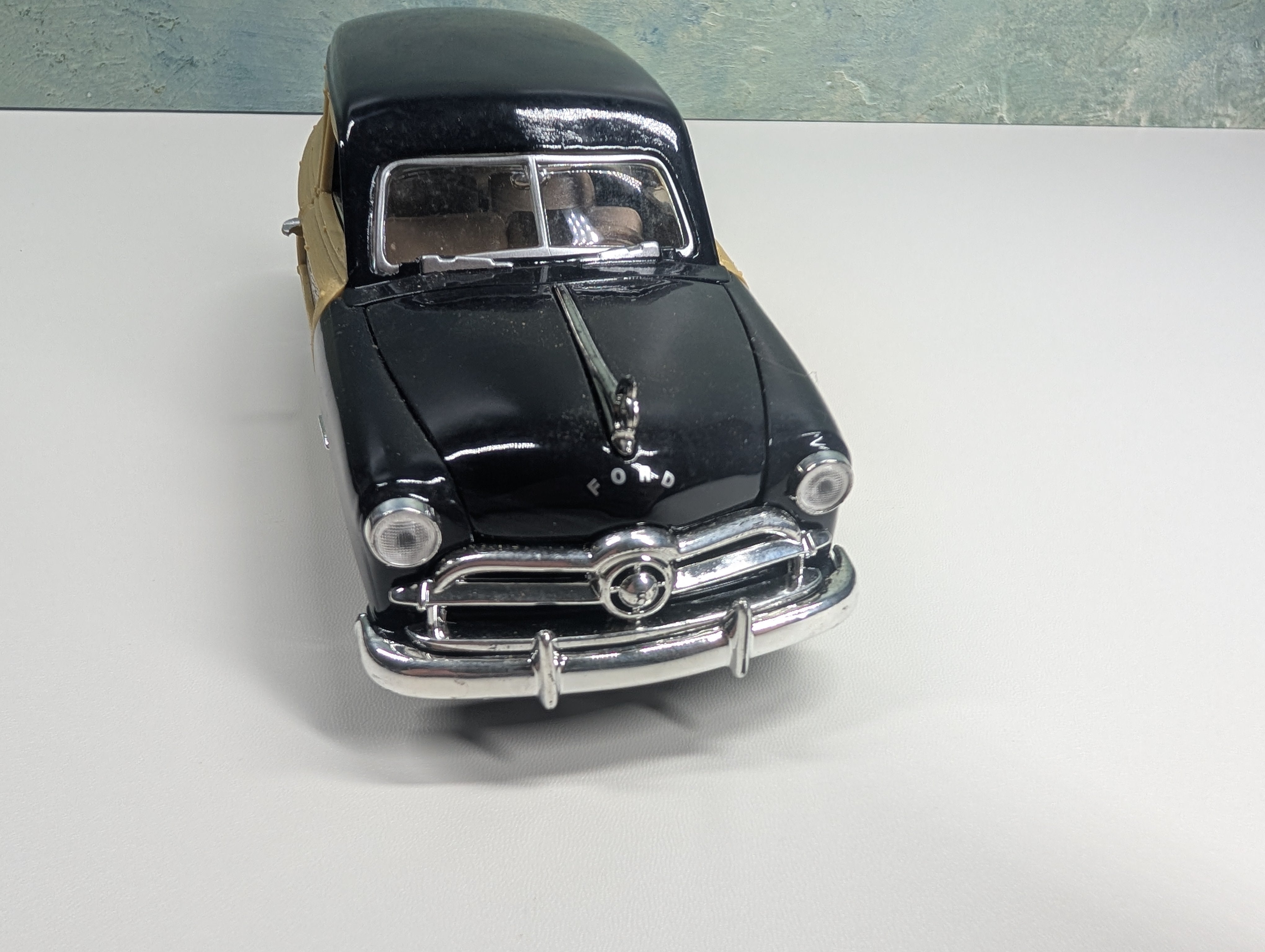 USED Piko 38723 G Scale Classic Auto Transport with Diecast Woody CLSX #1915