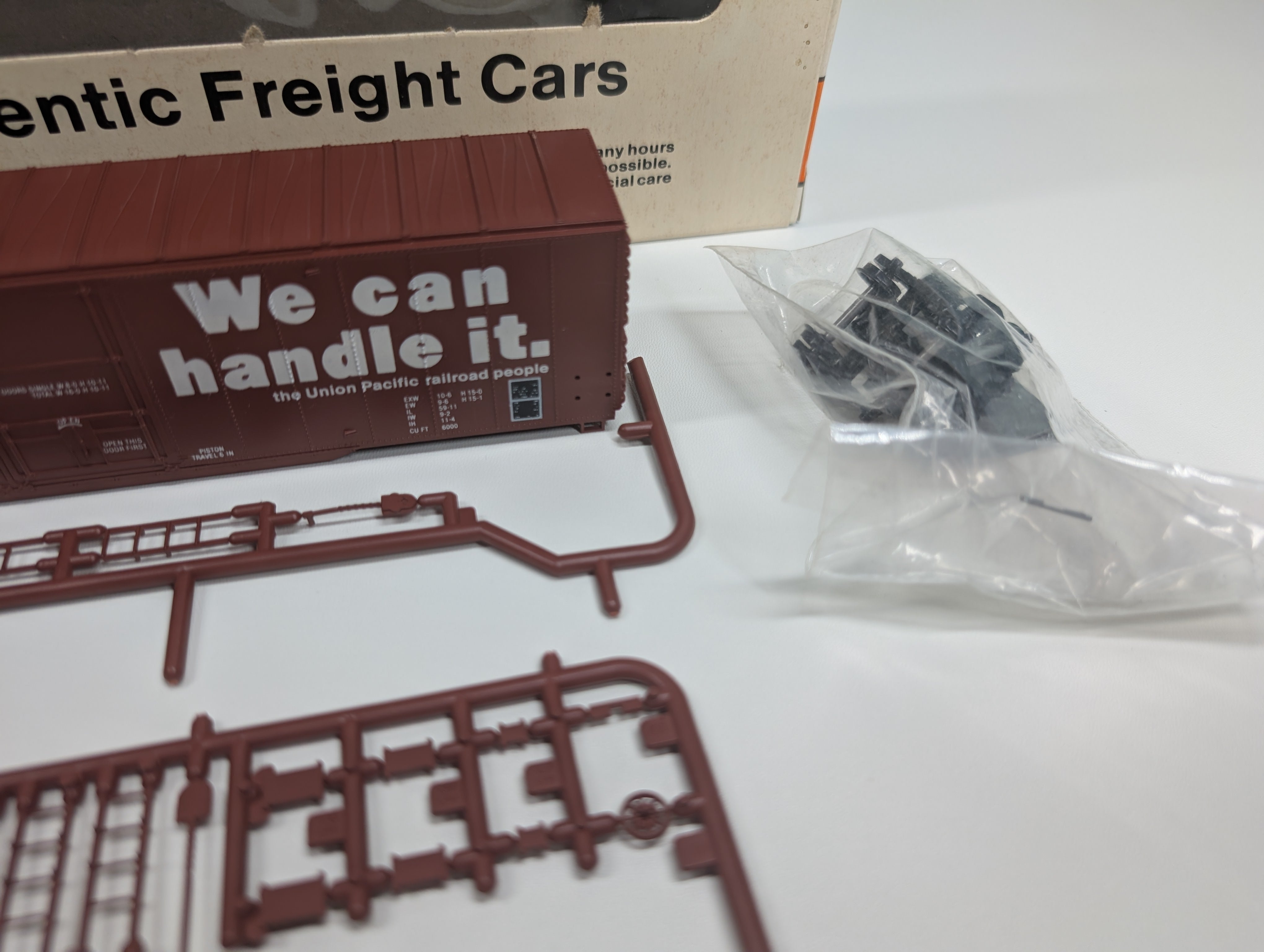 USED Con-Cor 1-009603 HO Scale 60' Greenville Box Car Union Pacific UP #960095 KIT