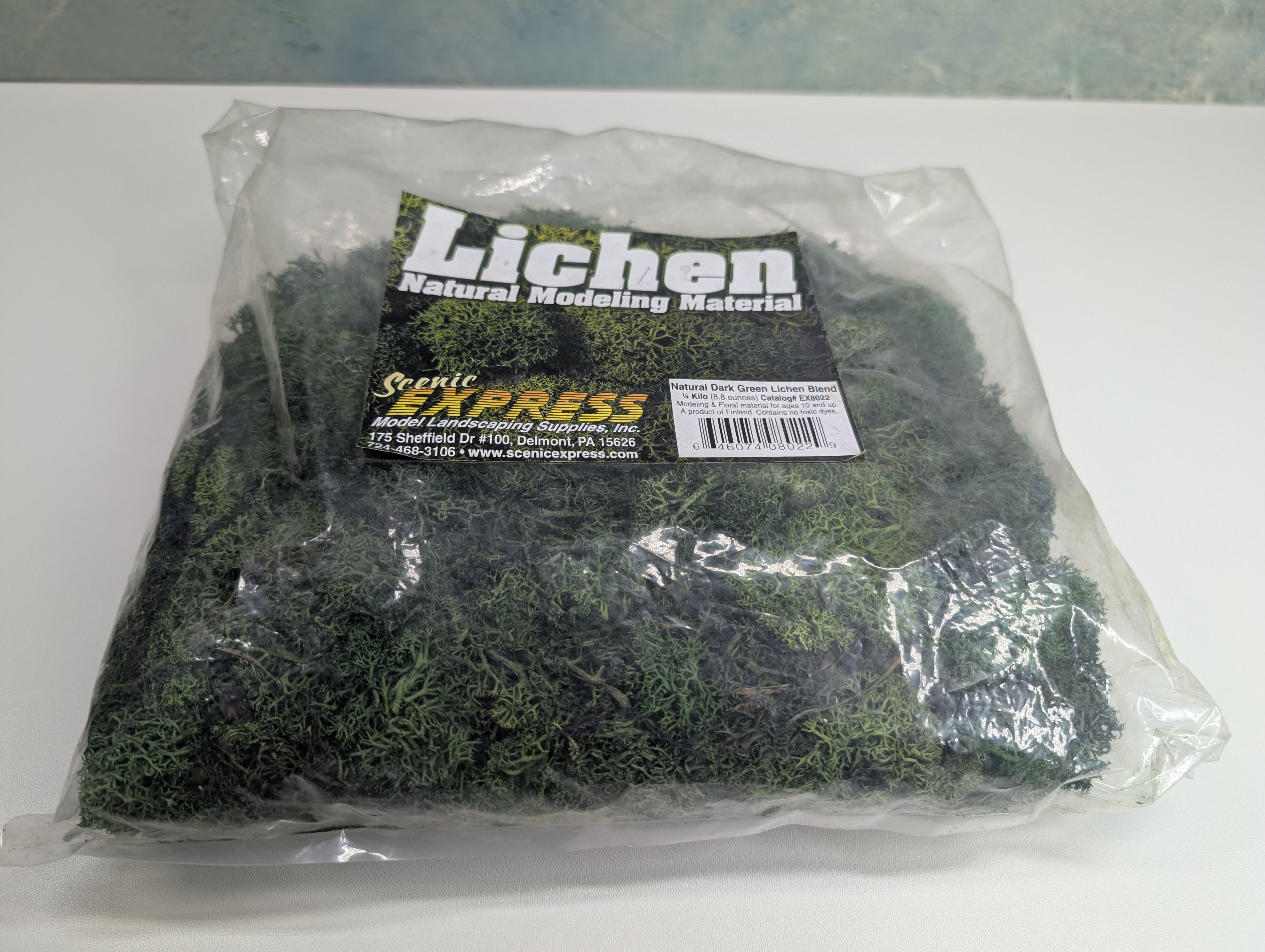USED Scenic Express EX8022 Multi Scale Natural Dark Green Lichen Blend (8.8 ounces)