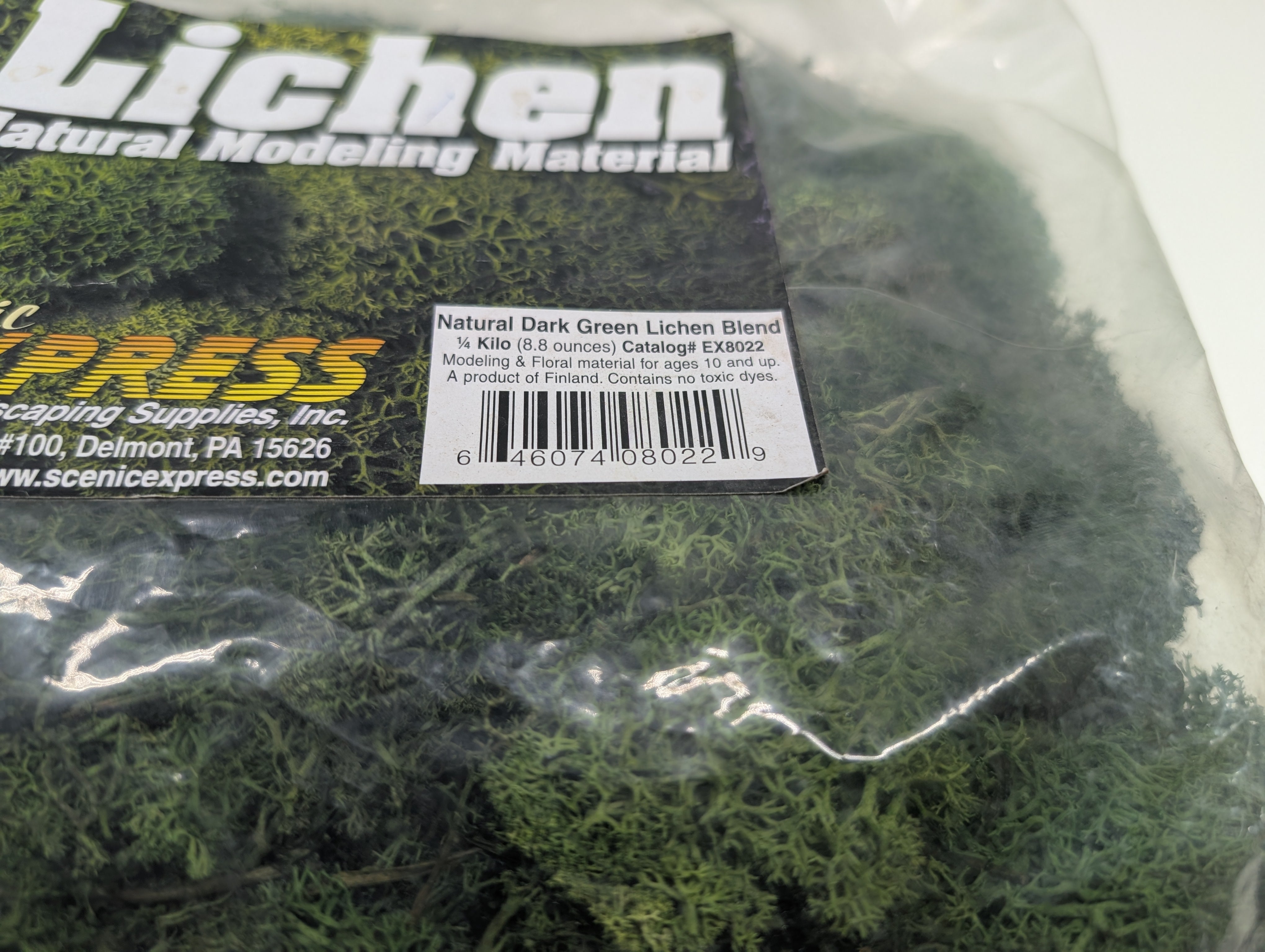 USED Scenic Express EX8022 Multi Scale Natural Dark Green Lichen Blend (8.8 ounces)