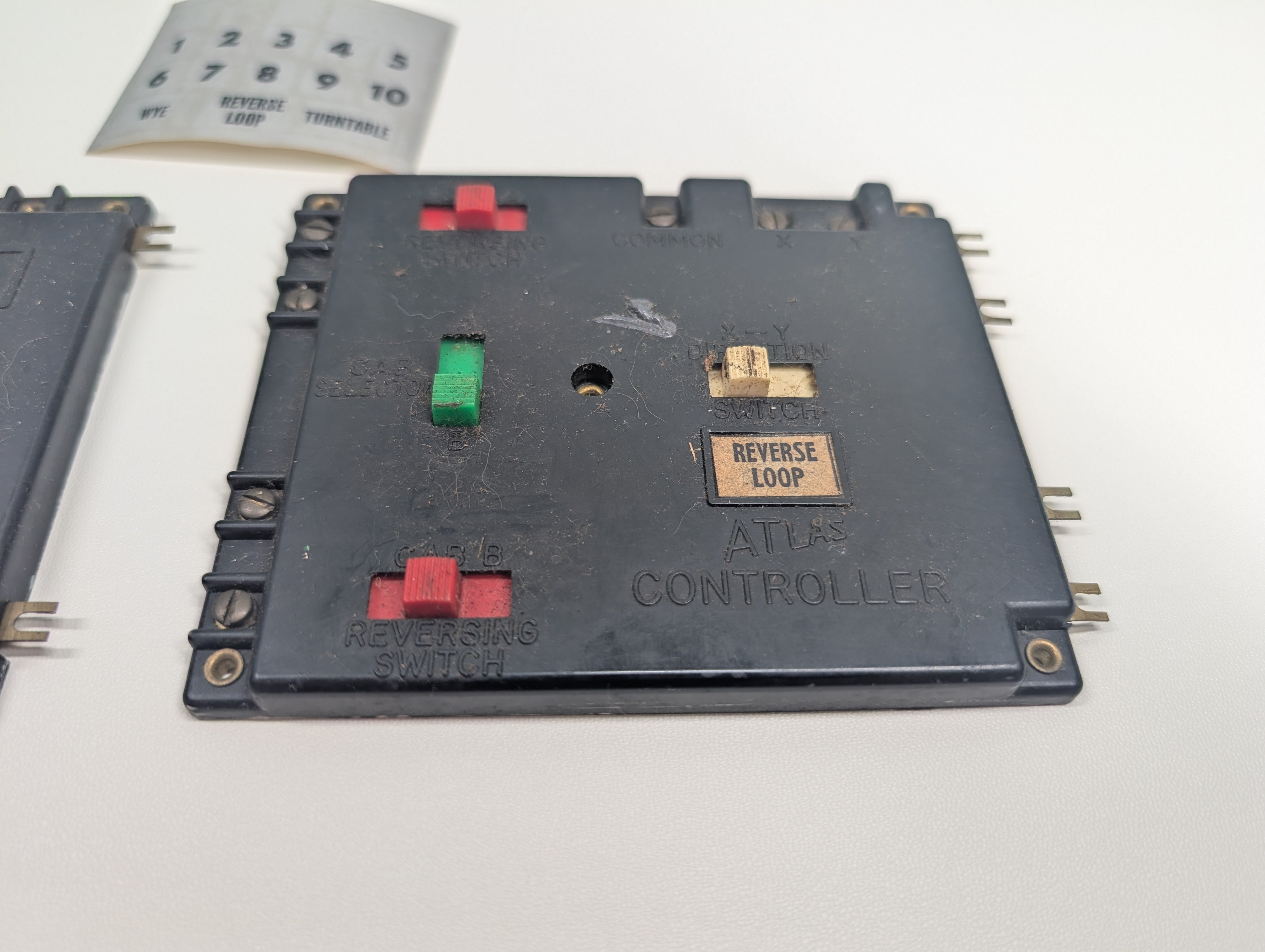 USED Atlas MULTI Scale Large Selector Box & Controller Box w/ Stickers