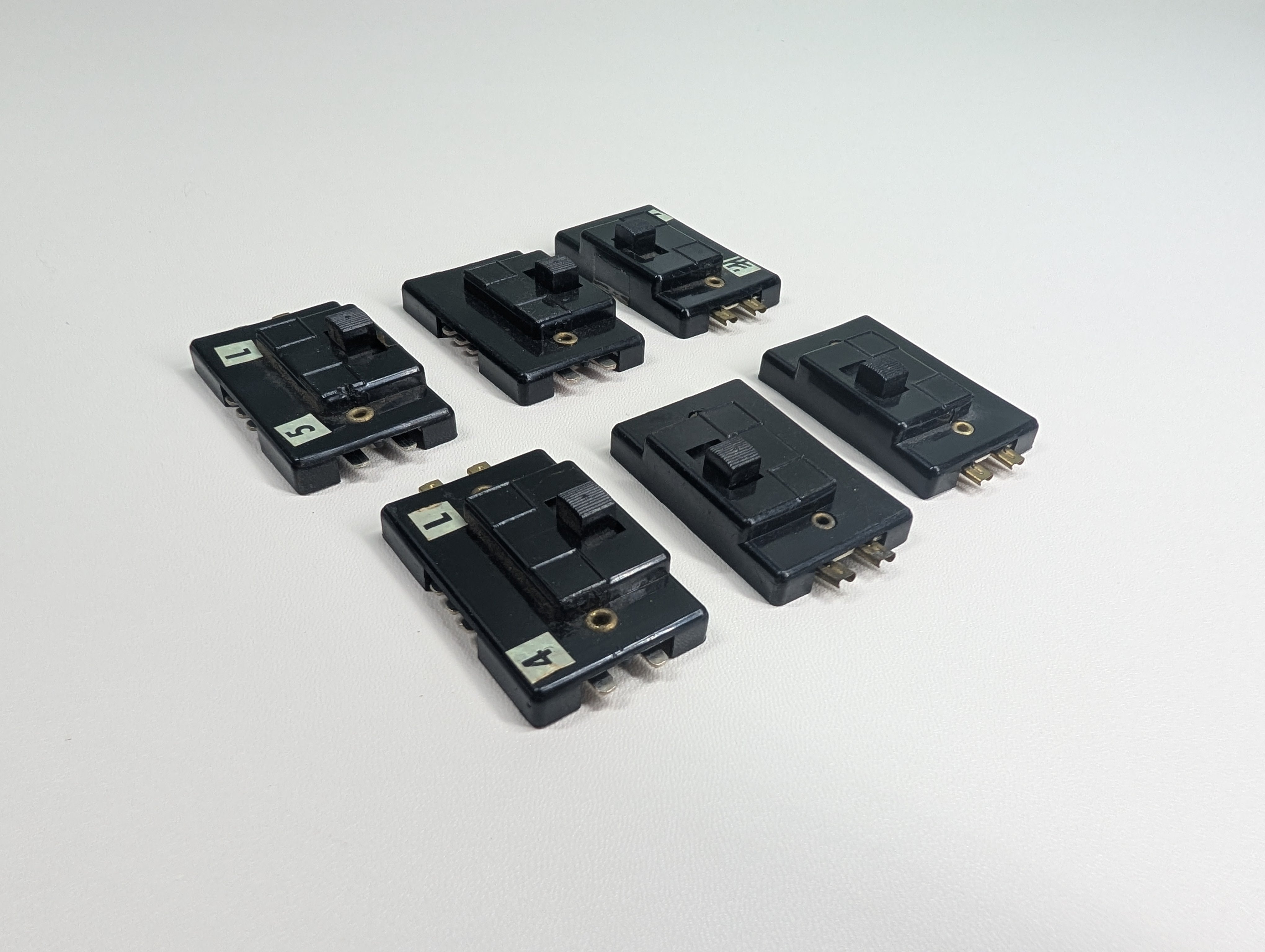 USED MULTI Scale Unbranded Switch Control Boxes (6 pcs)