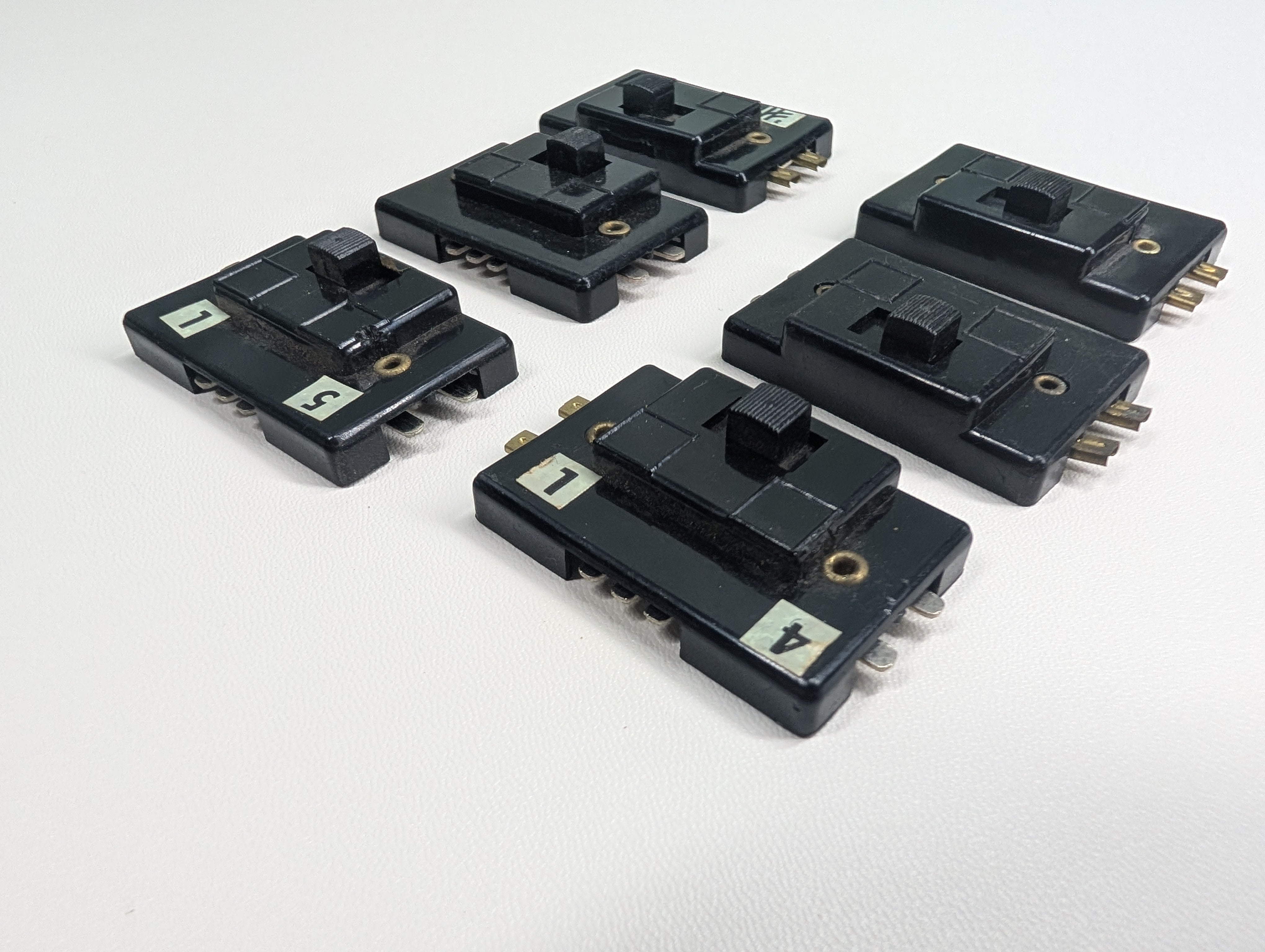 USED MULTI Scale Unbranded Switch Control Boxes (6 pcs)