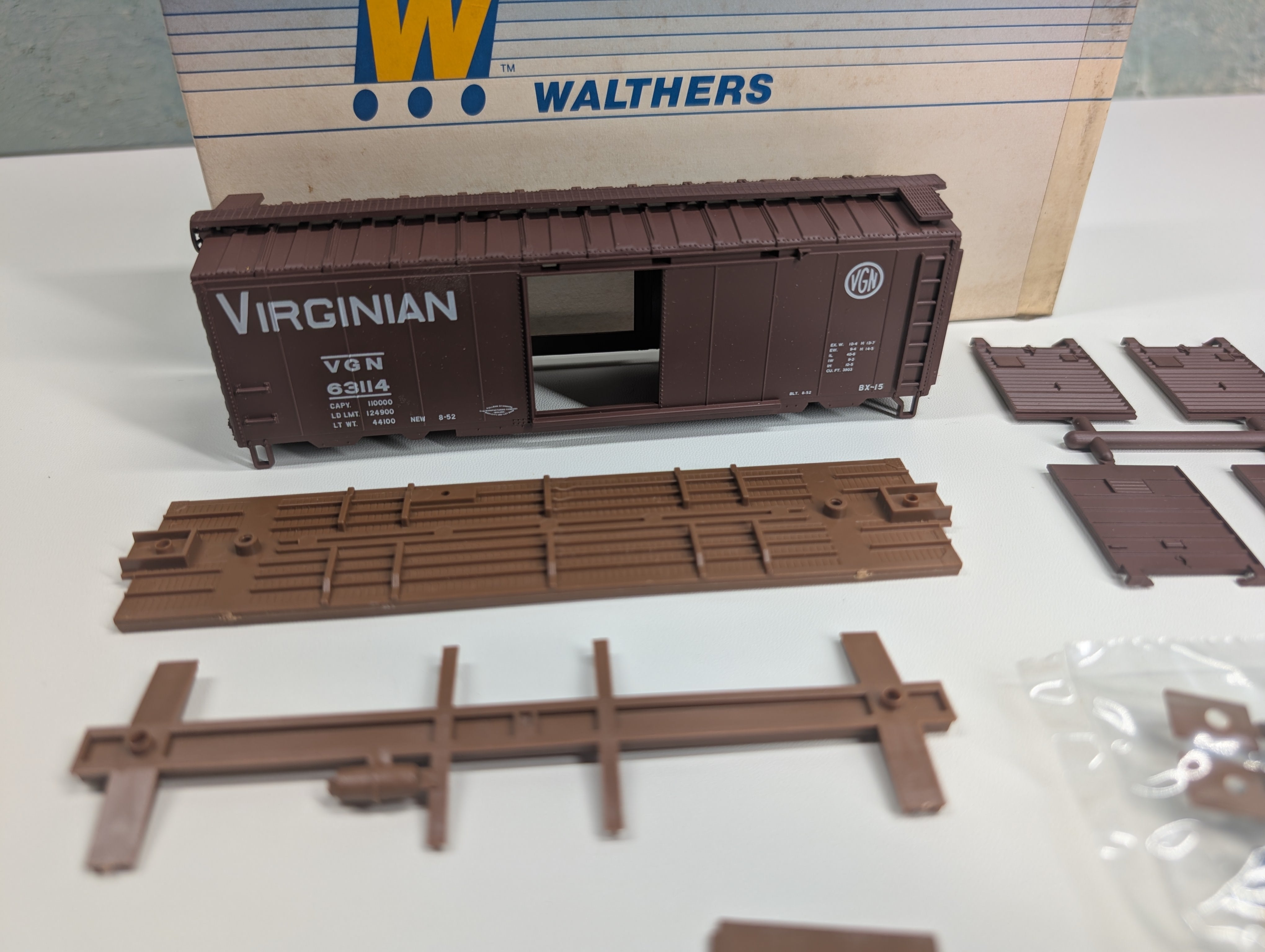 USED Walthers 932-3709 HO Scale 50' PS1 Box Car Virginian VGN #63114 KIT
