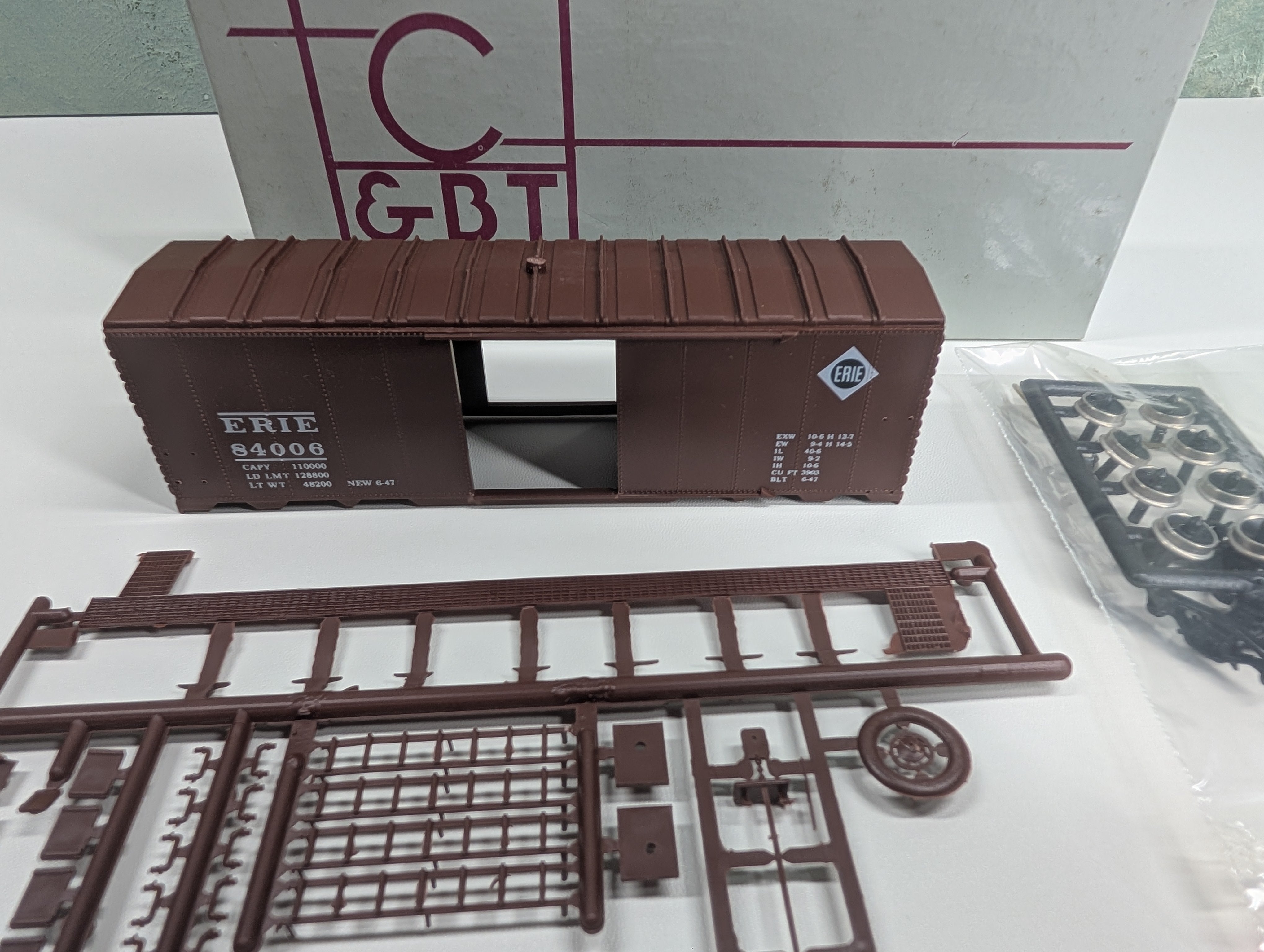 USED C&BT SHOPS HO Scale 1944 AAR 40' Box Car Erie #84006 Anthracite Car KIT