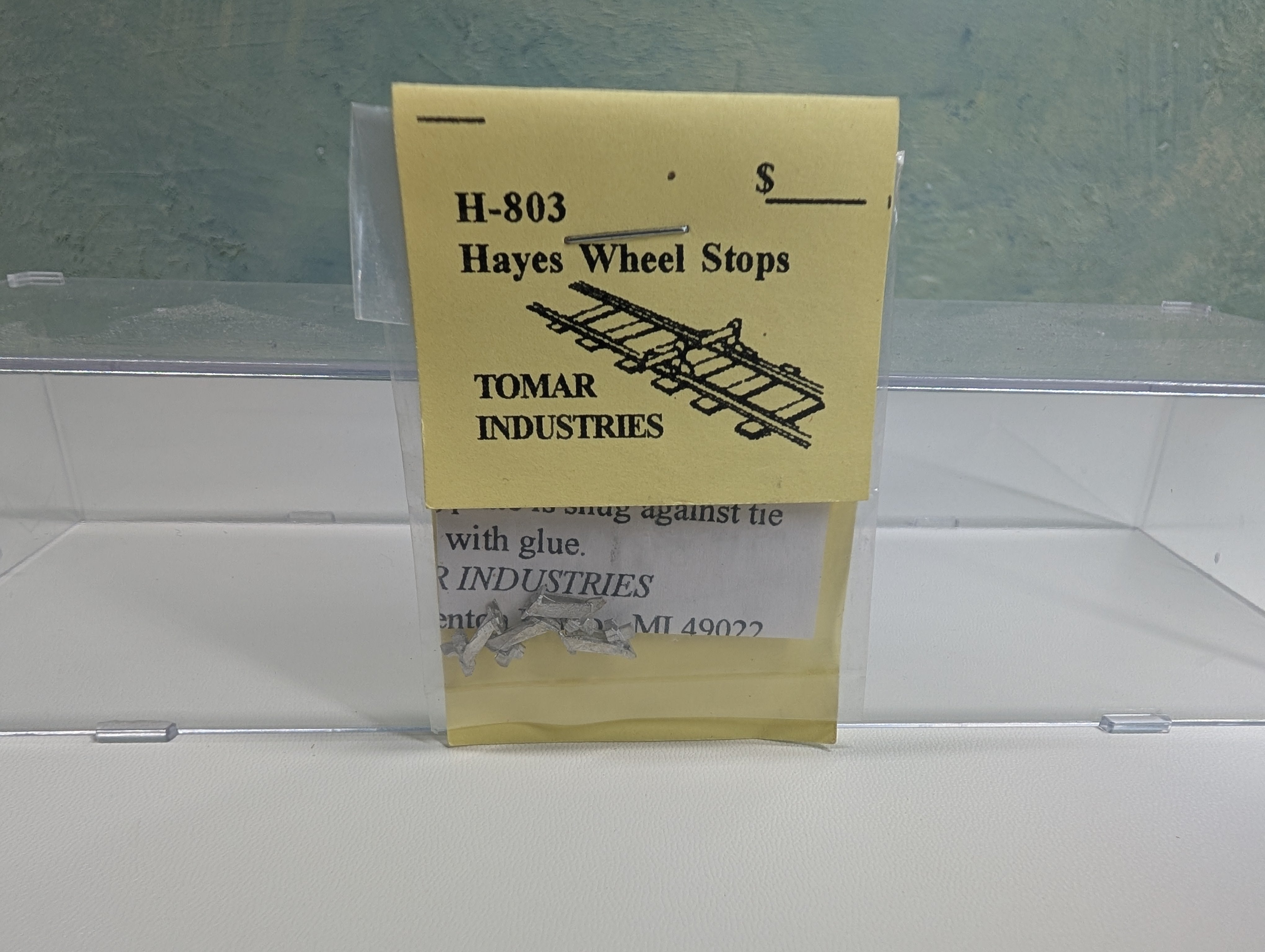 Tomar Industries #H-803 HO Scale Hayes Wheel Stops (4 pcs)