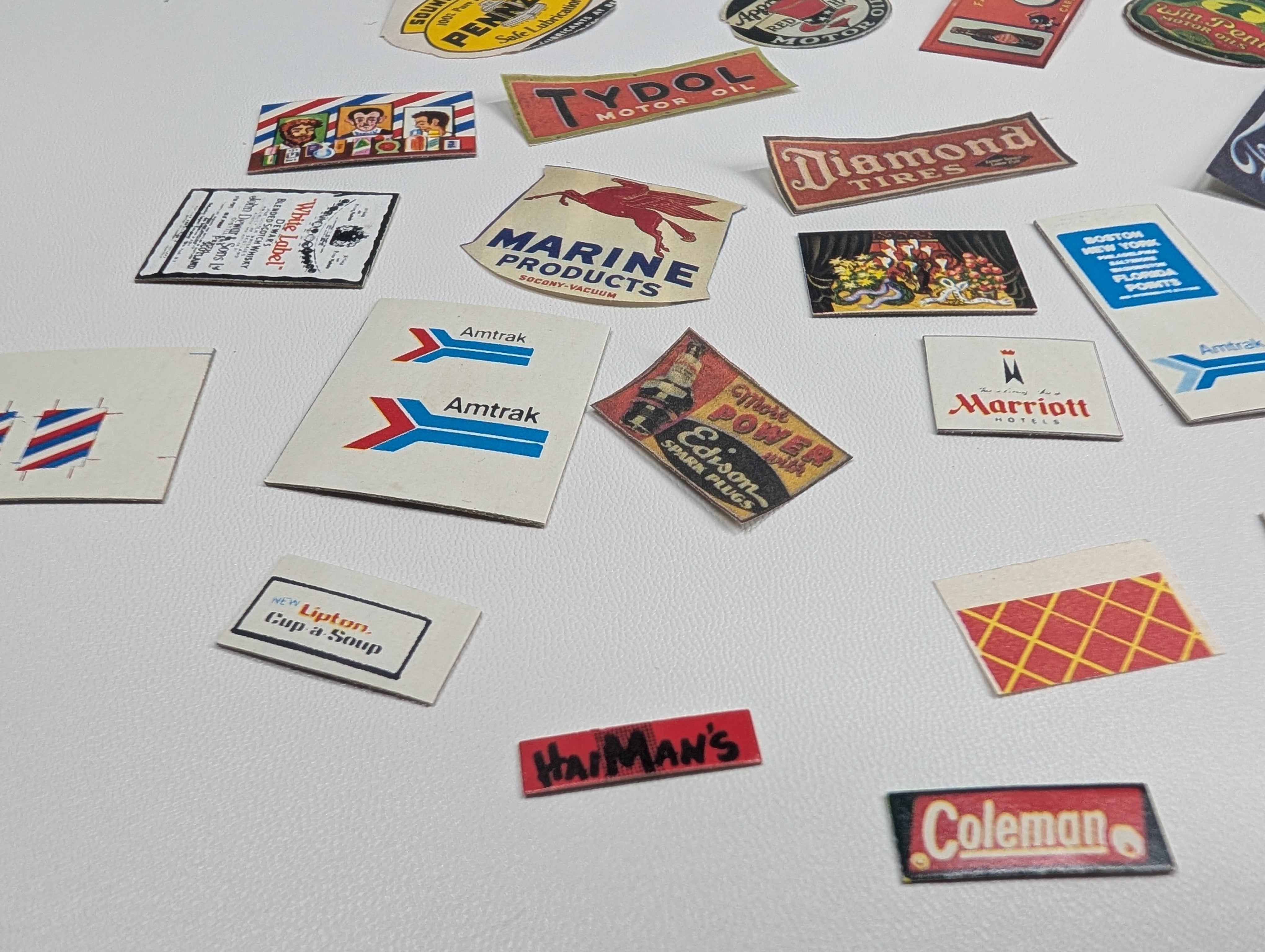 USED HO Scale Billboard Style Decals & Cardboard Cutouts for Layout Signs & Buildings
