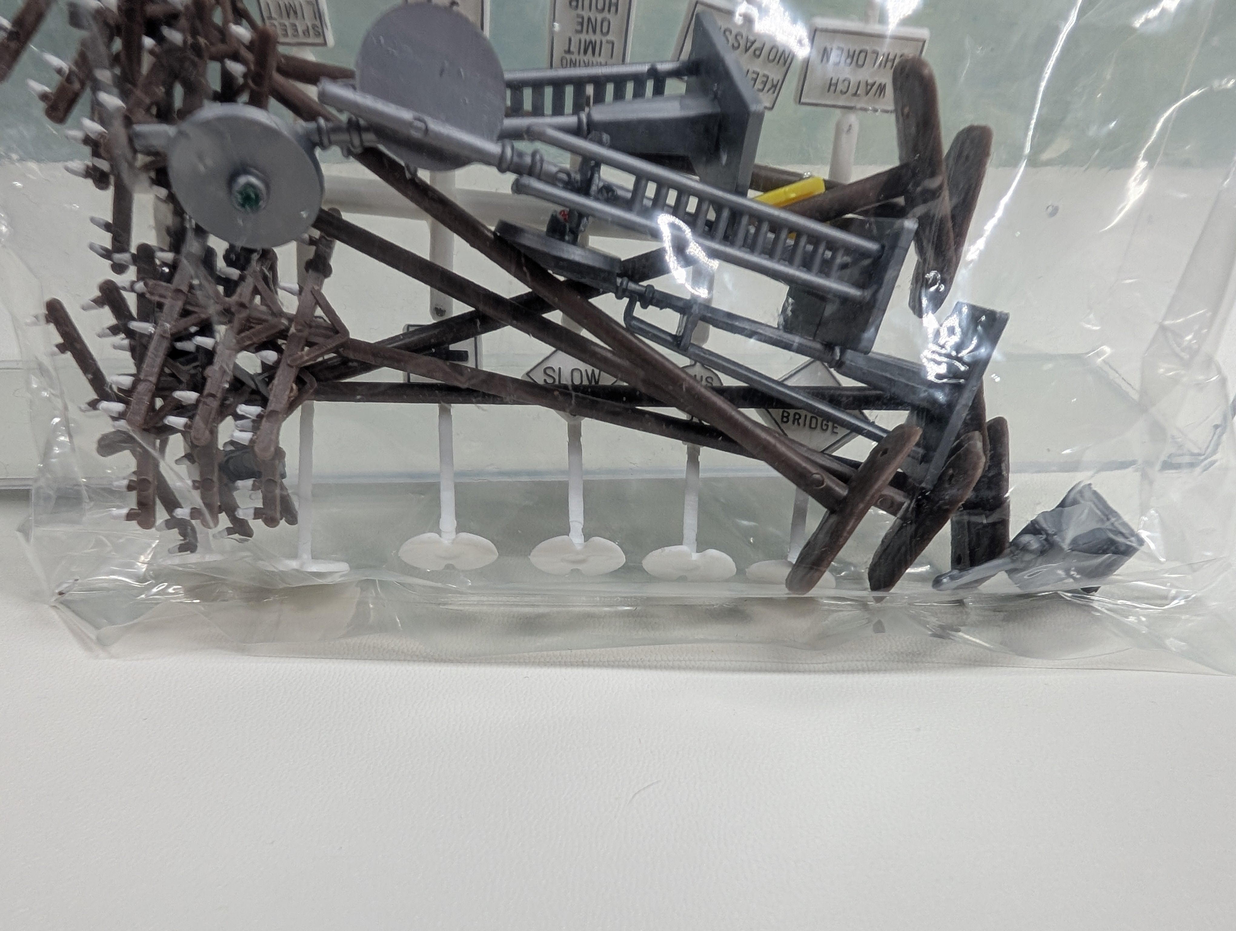 USED HO Scale Telephone Poles & Street Signs