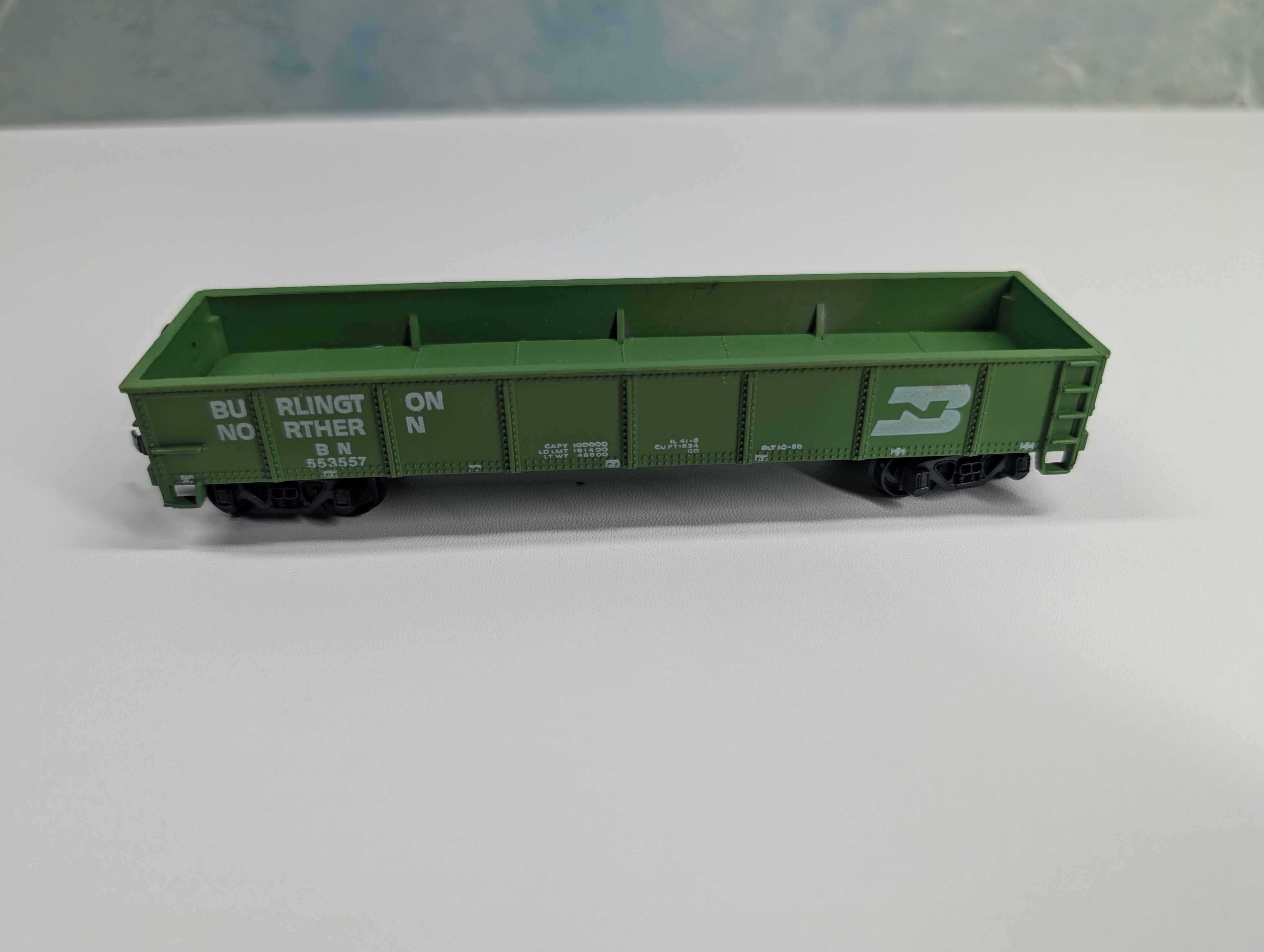 USED Bachmann 950 HO Scale 40' Gondola Burlington Northern BN #553557