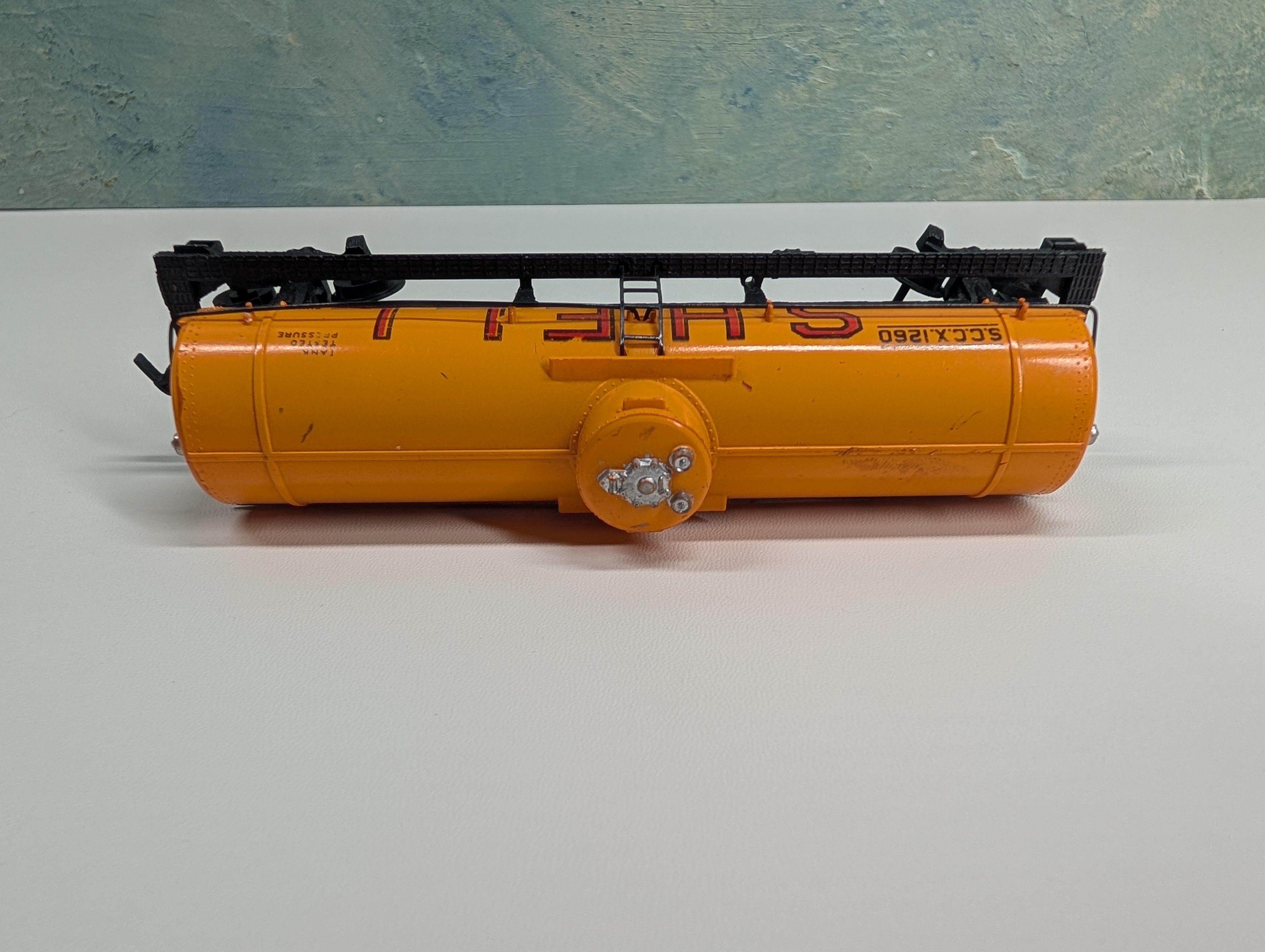 USED Mantua HO Scale Single Dome Tank Car Shell SCCX #1260