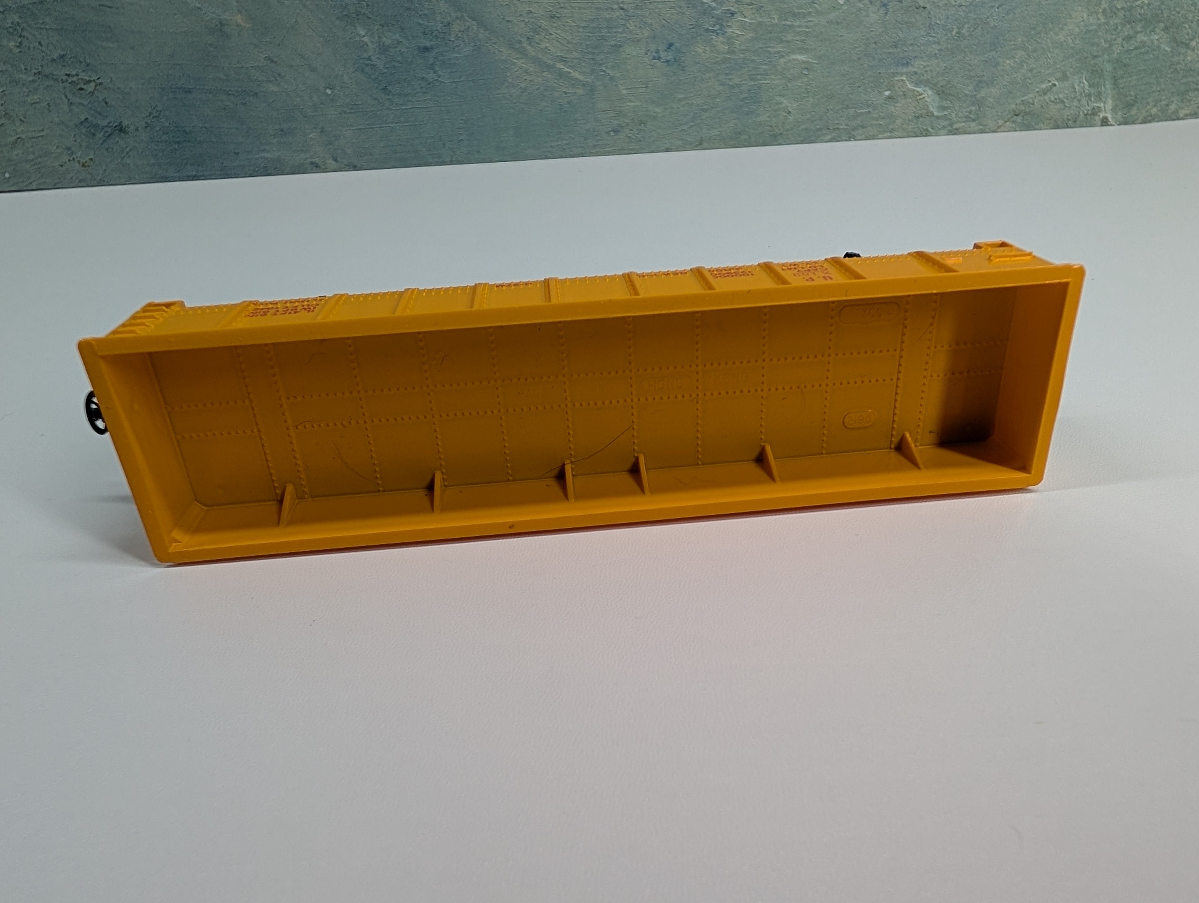 USED Tyco HO Scale 40' Gondola Union Pacific UP #X159 MOW w/ Pipe Load