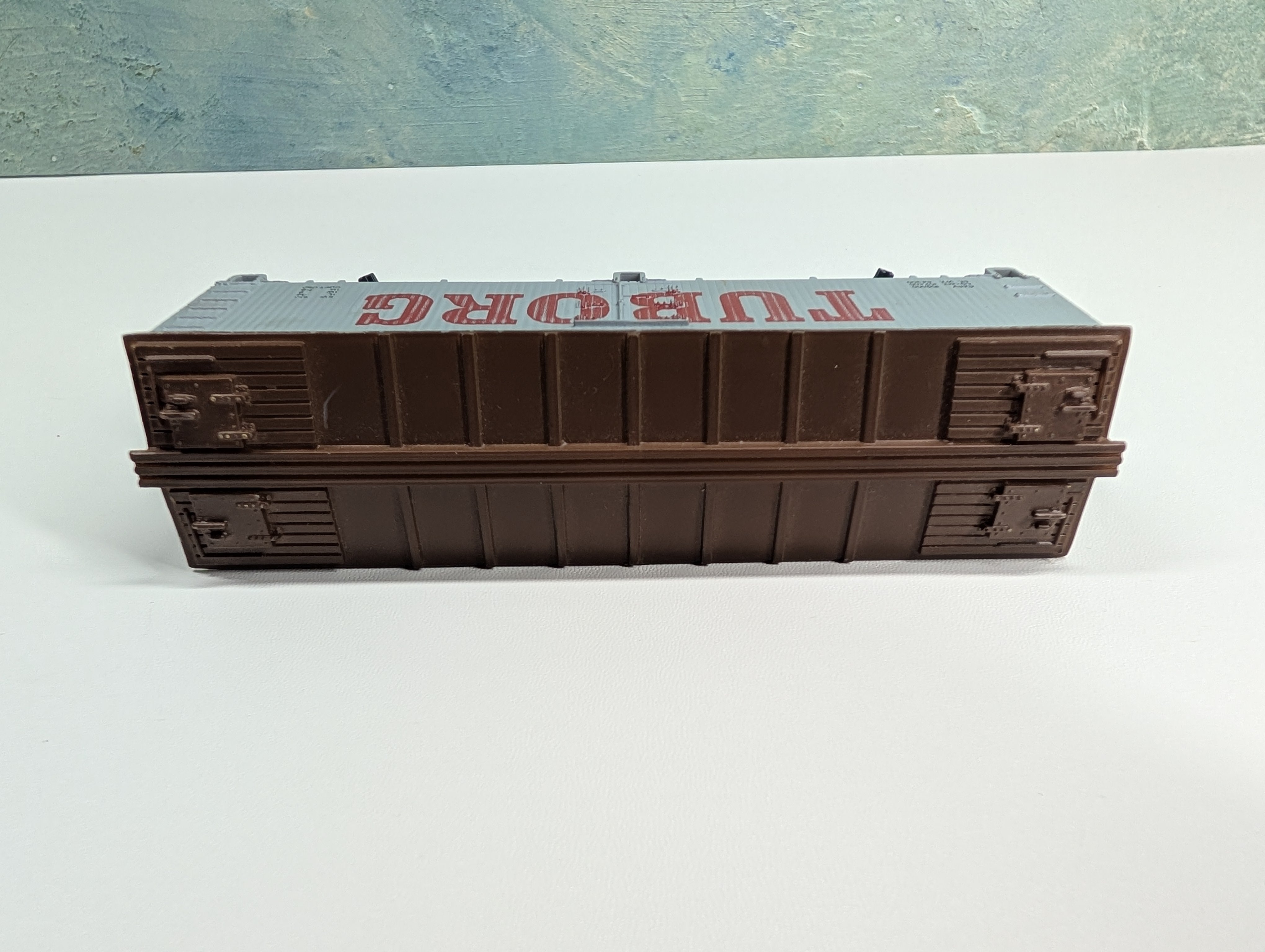 USED Life-Like HO Scale 38' Wooden Reefer Box Car Tuborg