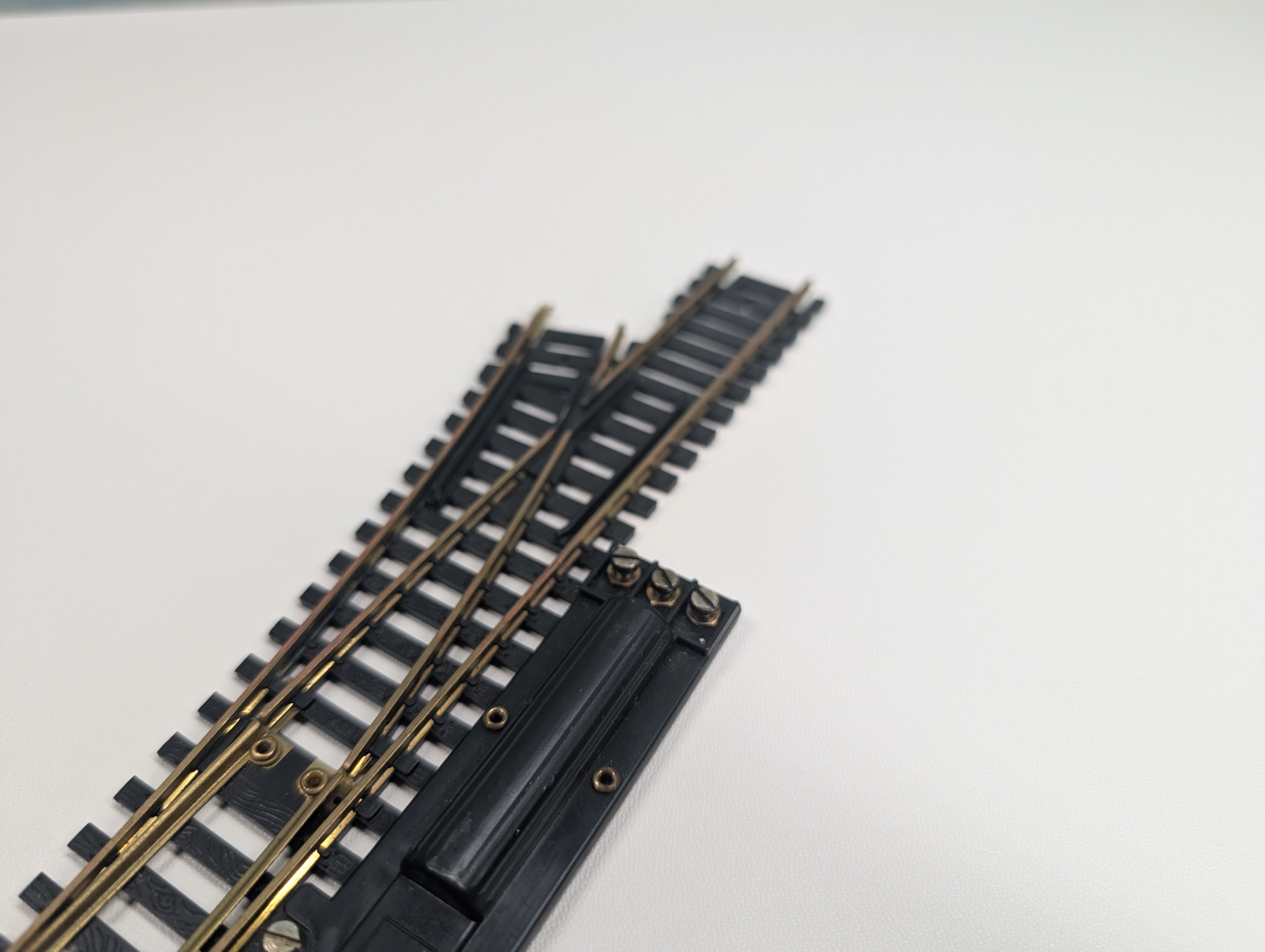 USED AHM HO Scale Left Switch Code 100 Brass Track