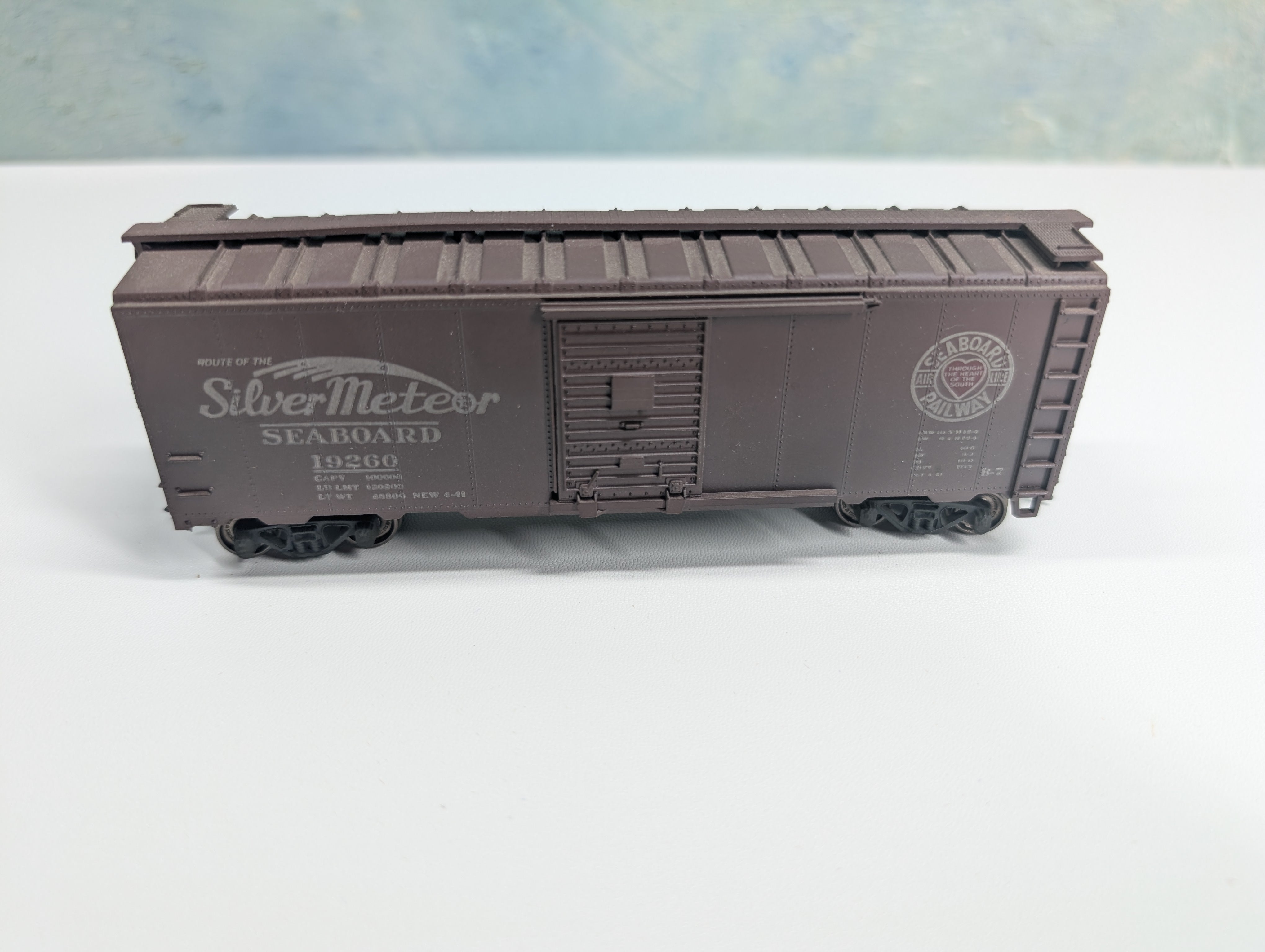 USED Athearn HO Scale 40' Box Car Seaboard #19260 Silver Meteor, Weathered