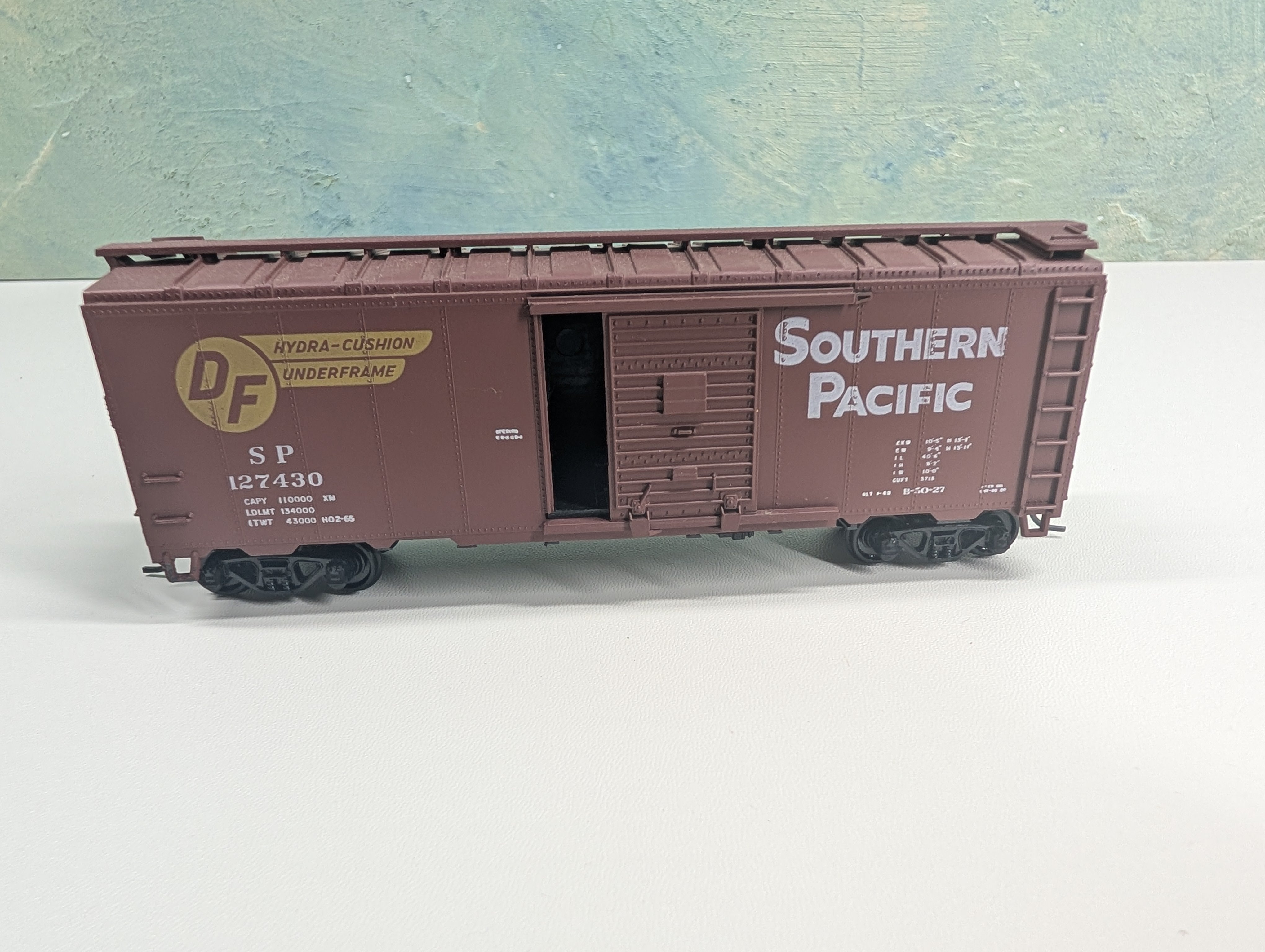 USED Athearn 1205 HO Scale 40' Box Car Southern Pacific SP #127430