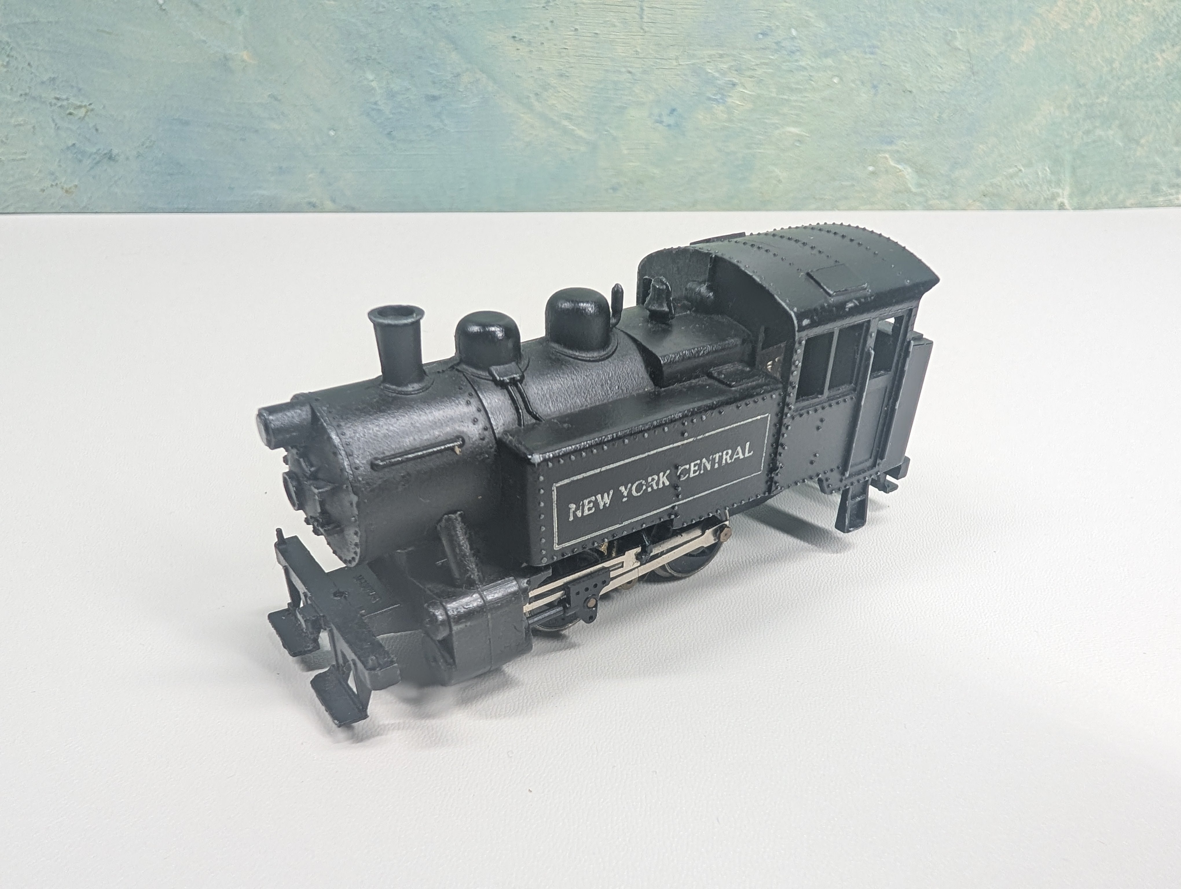 USED Mantua HO Scale 0-4-0 Tank Steam Engine Switcher New York Central Runs DC