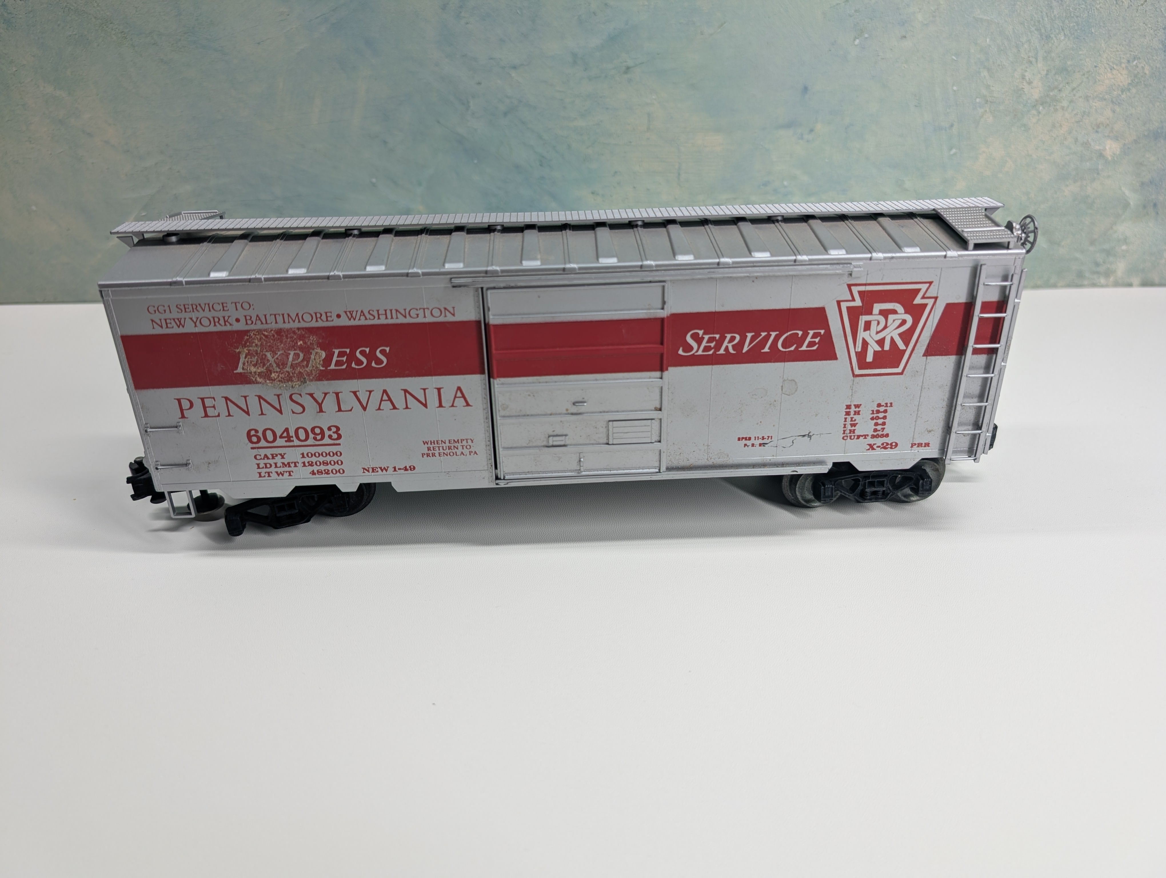 USED Weaver O 40' Box Car Pennsylvania #604093 RGS Limited Edition