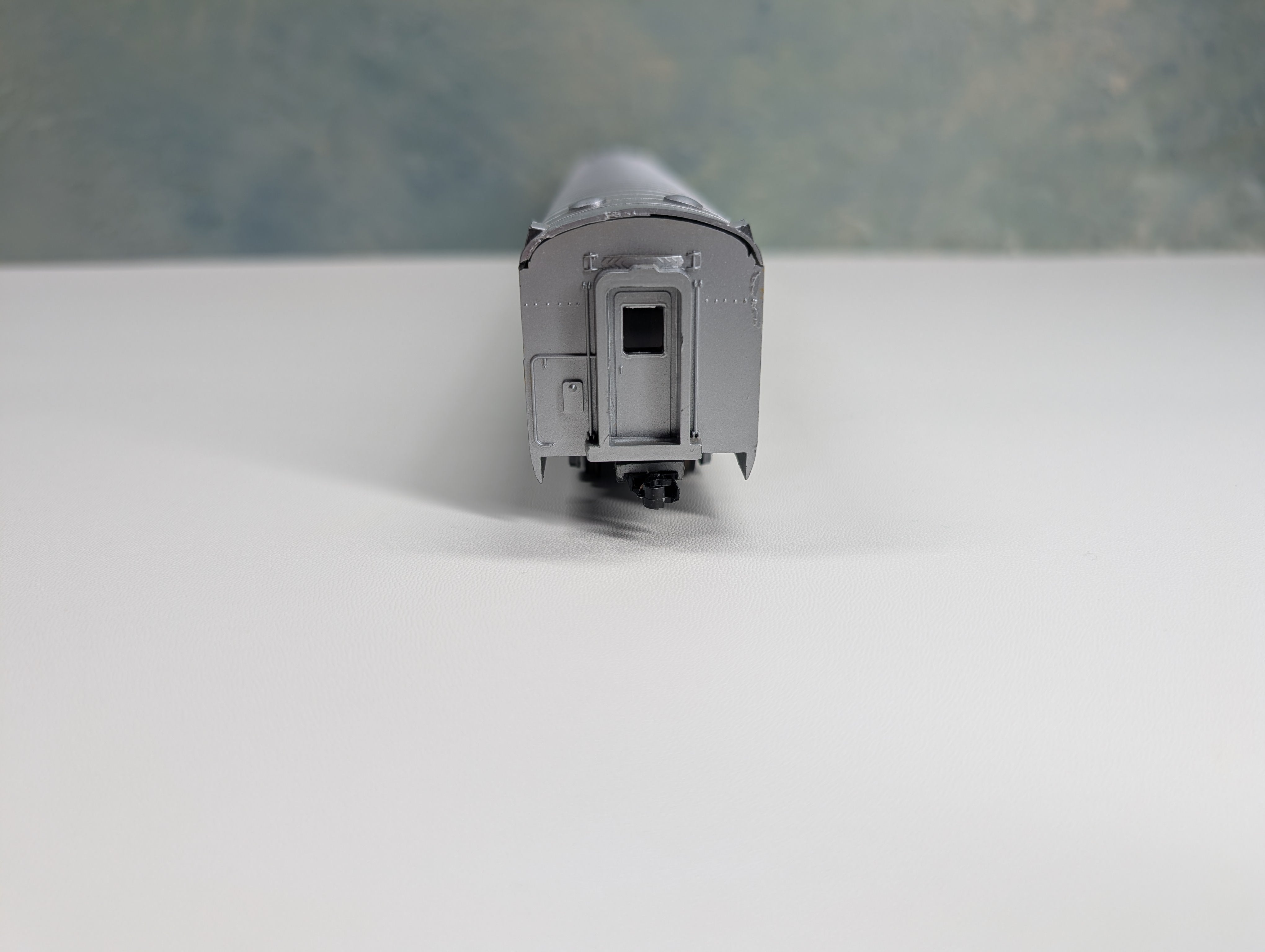 USED Con-Cor HO Scale Coach Passenger Car Delaware and Hudson #23