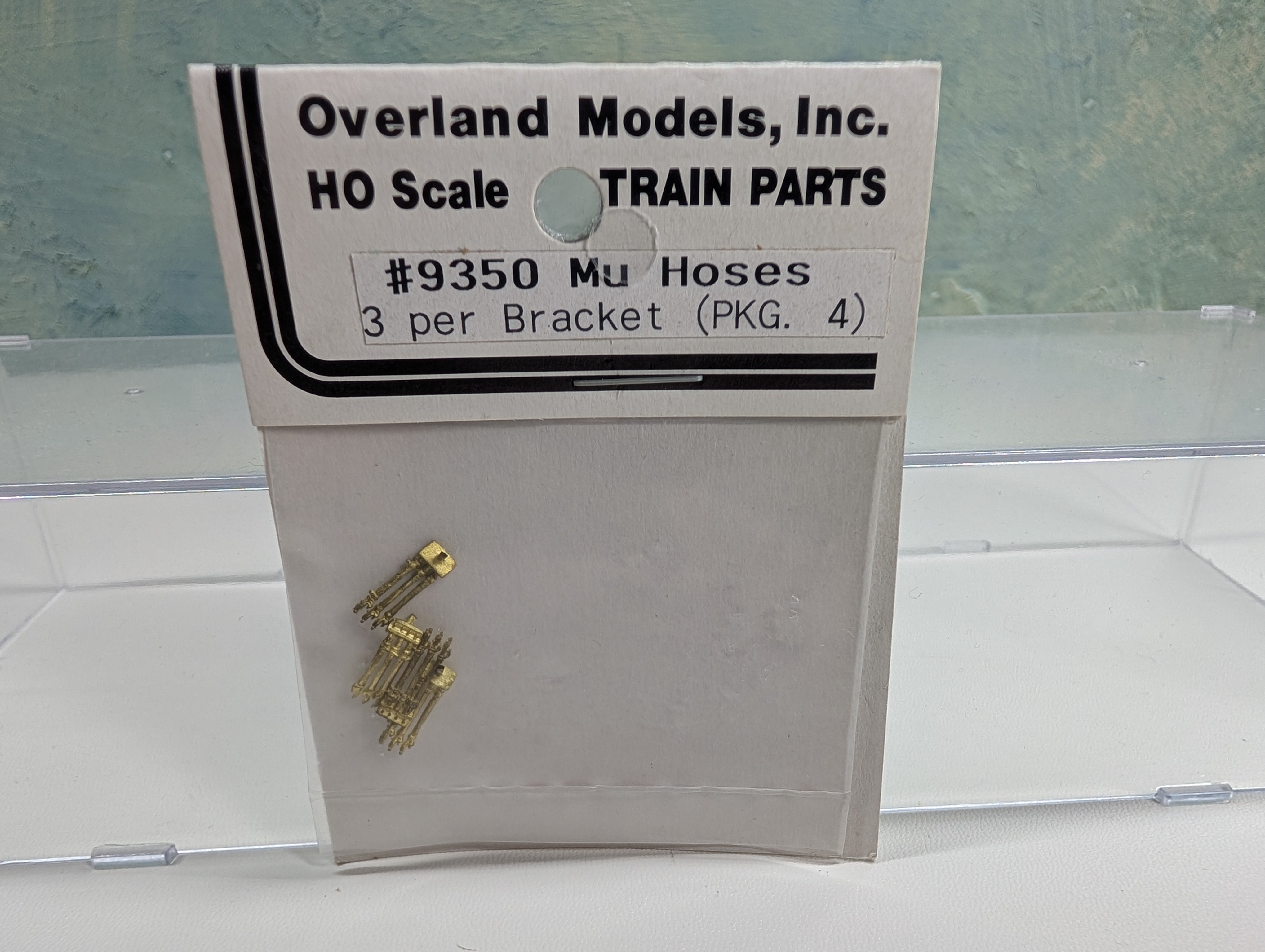 Overland Models 9350 HO Scale Brass MU Hoses (3 per Bracket) (4 pcs)