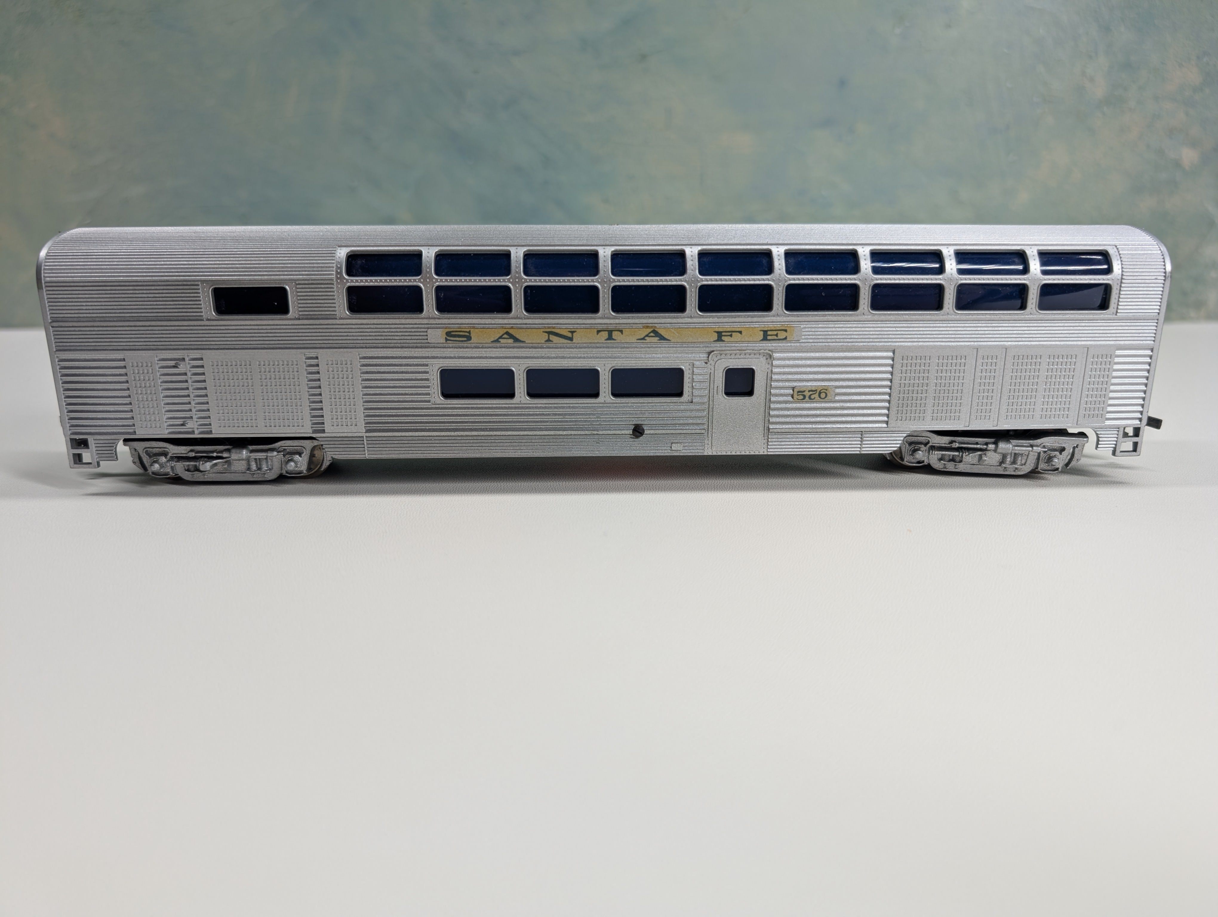 USED Fleischmann HO Scale Bi-Level Passenger Car Santa Fe #576