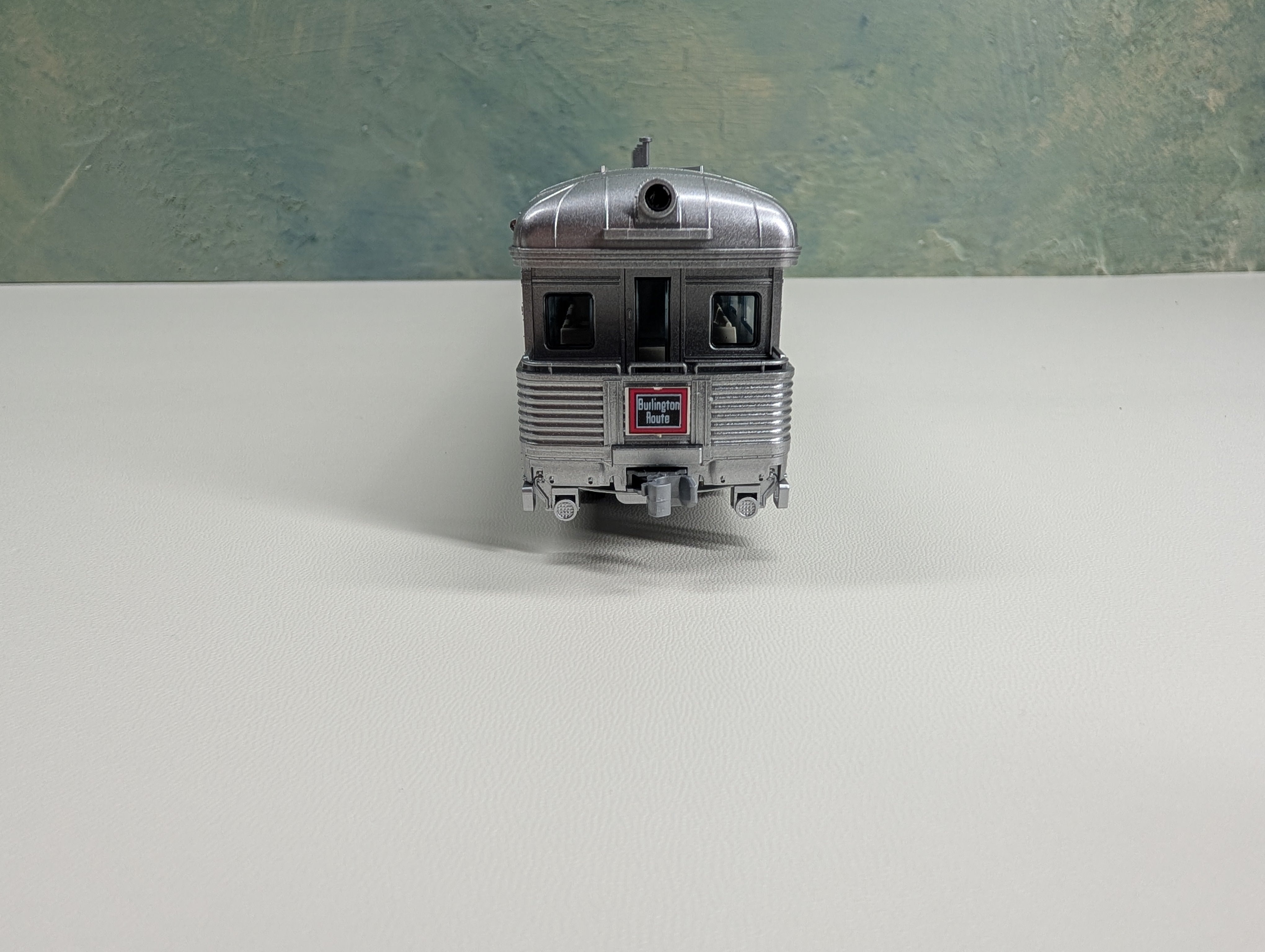 USED KATO 35-6003 HO Scale Corrugated Business Passenger Car Burlington CB&Q