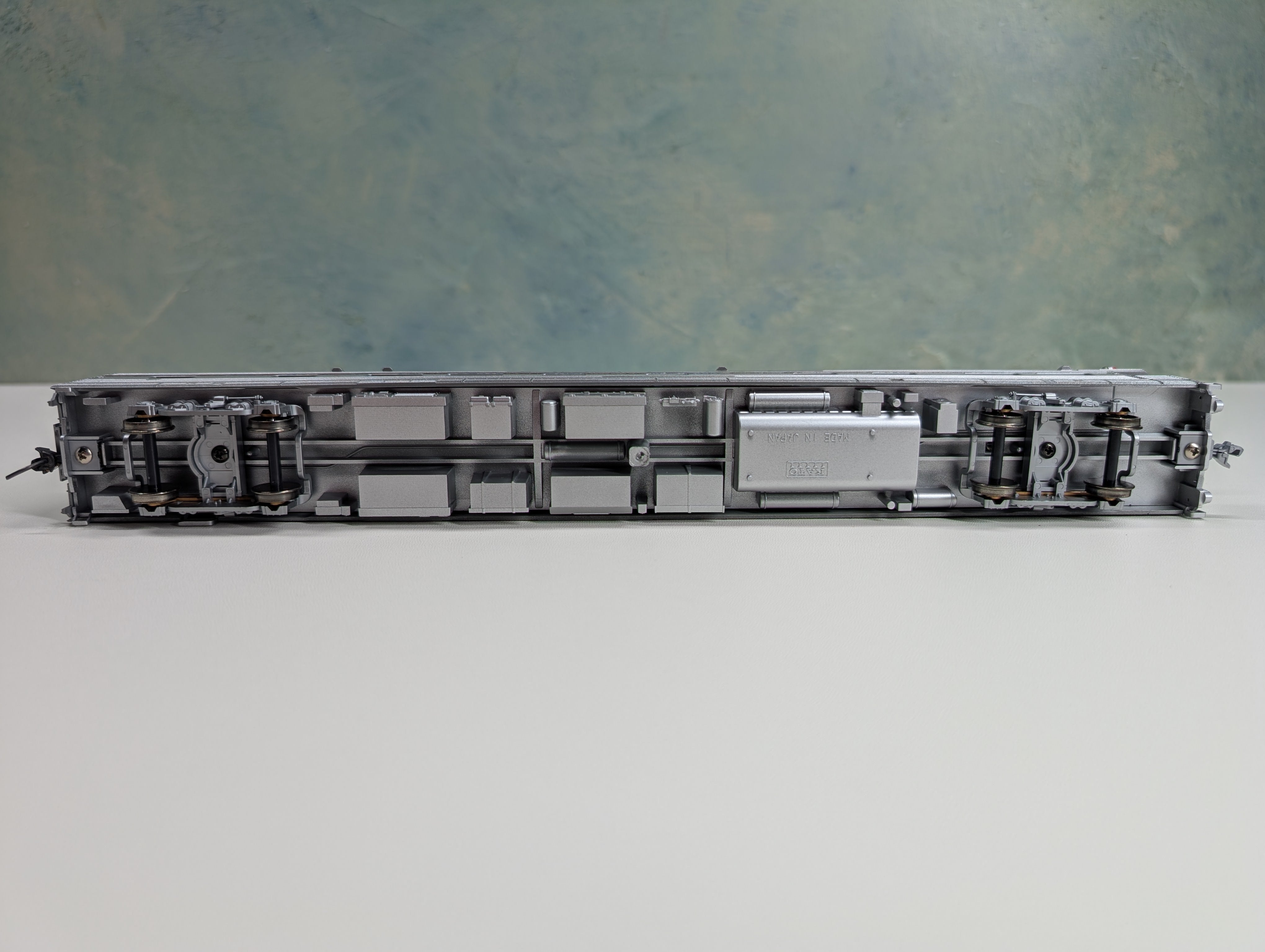 USED KATO 35-6003 HO Scale Corrugated Business Passenger Car Burlington CB&Q