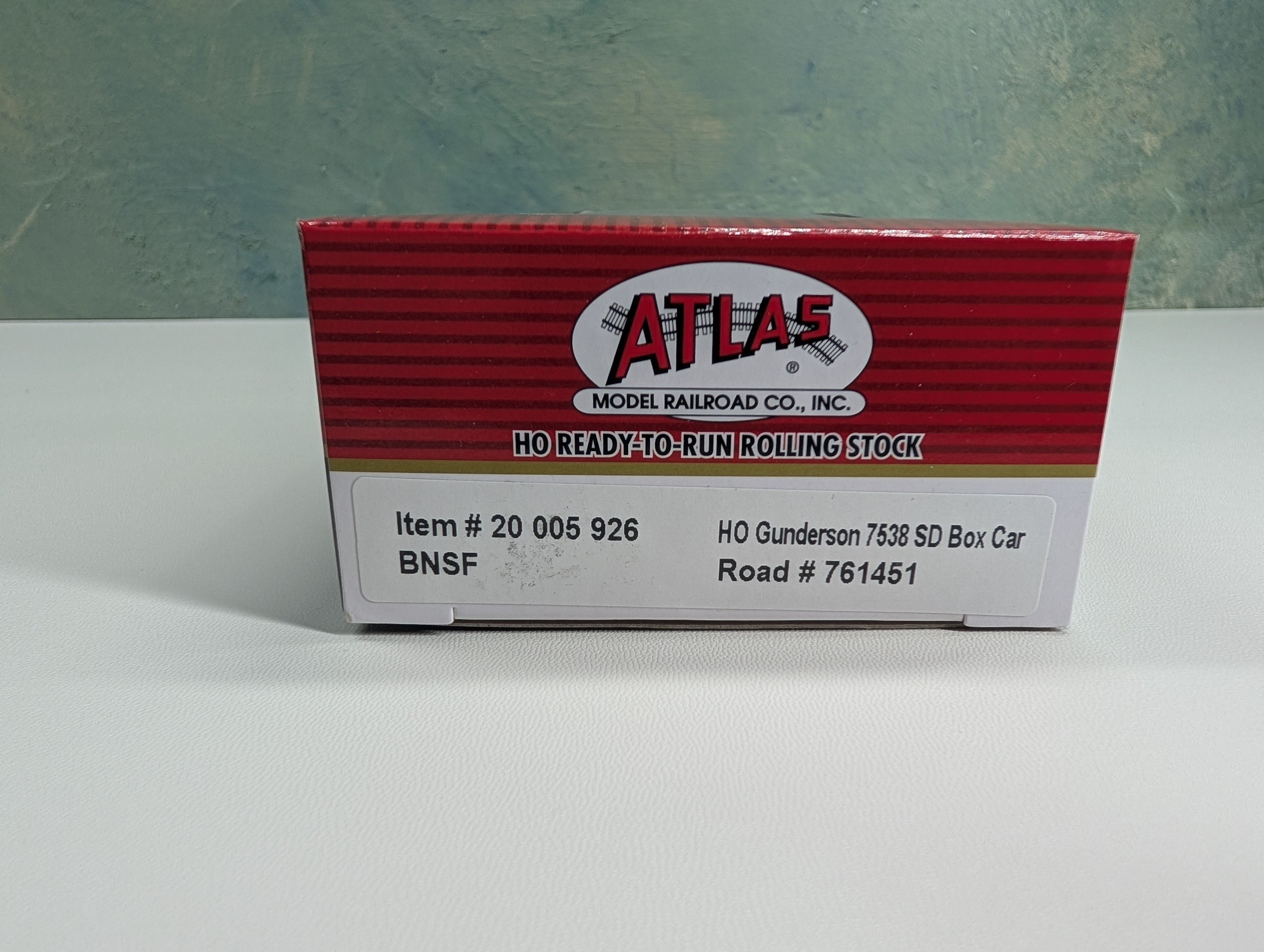 Atlas Master 20005926 HO Scale Gunderson 7538 SD Box Car BNSF #761451 w/ Stripes