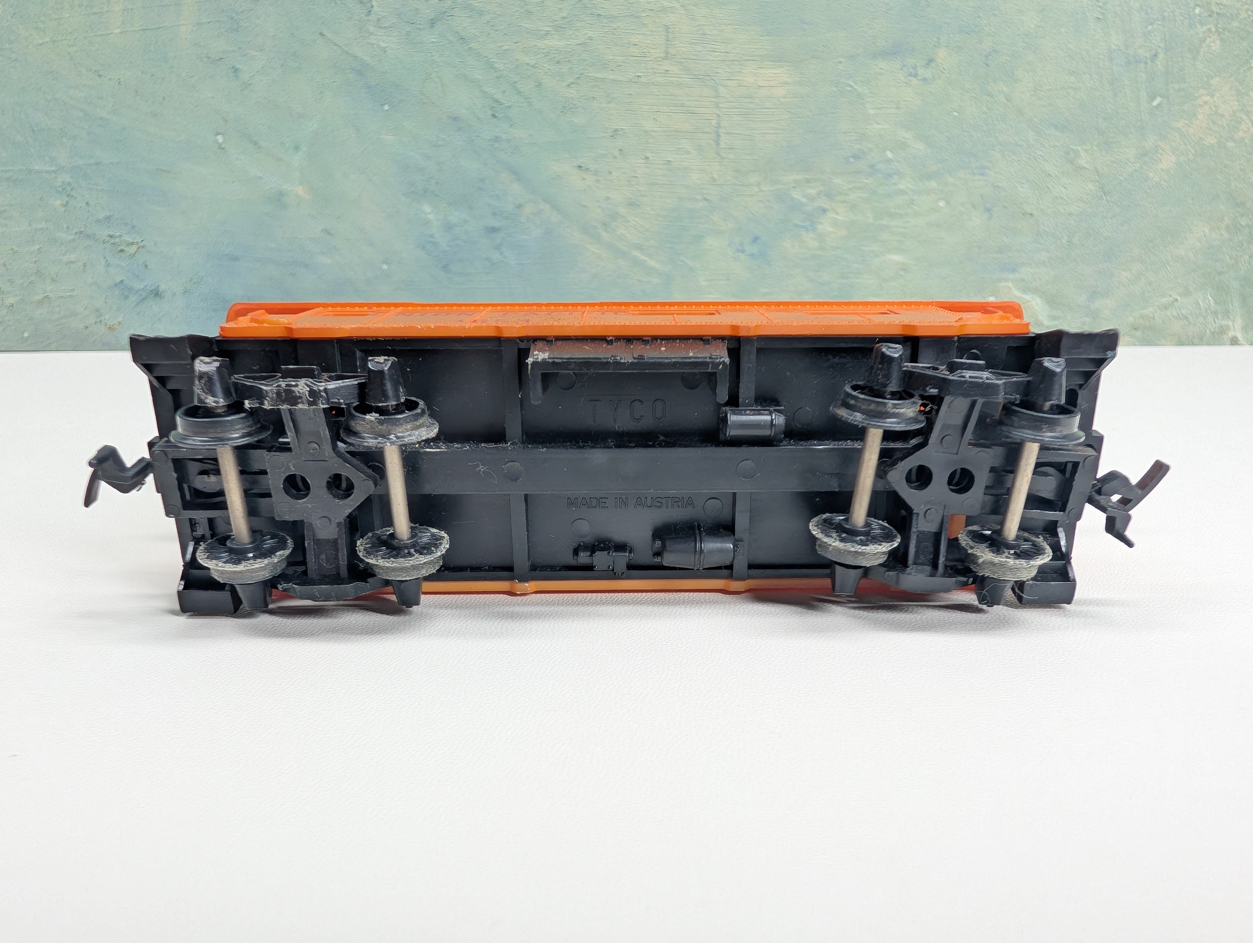 USED Tyco HO Scale Caboose Union Pacific #1654