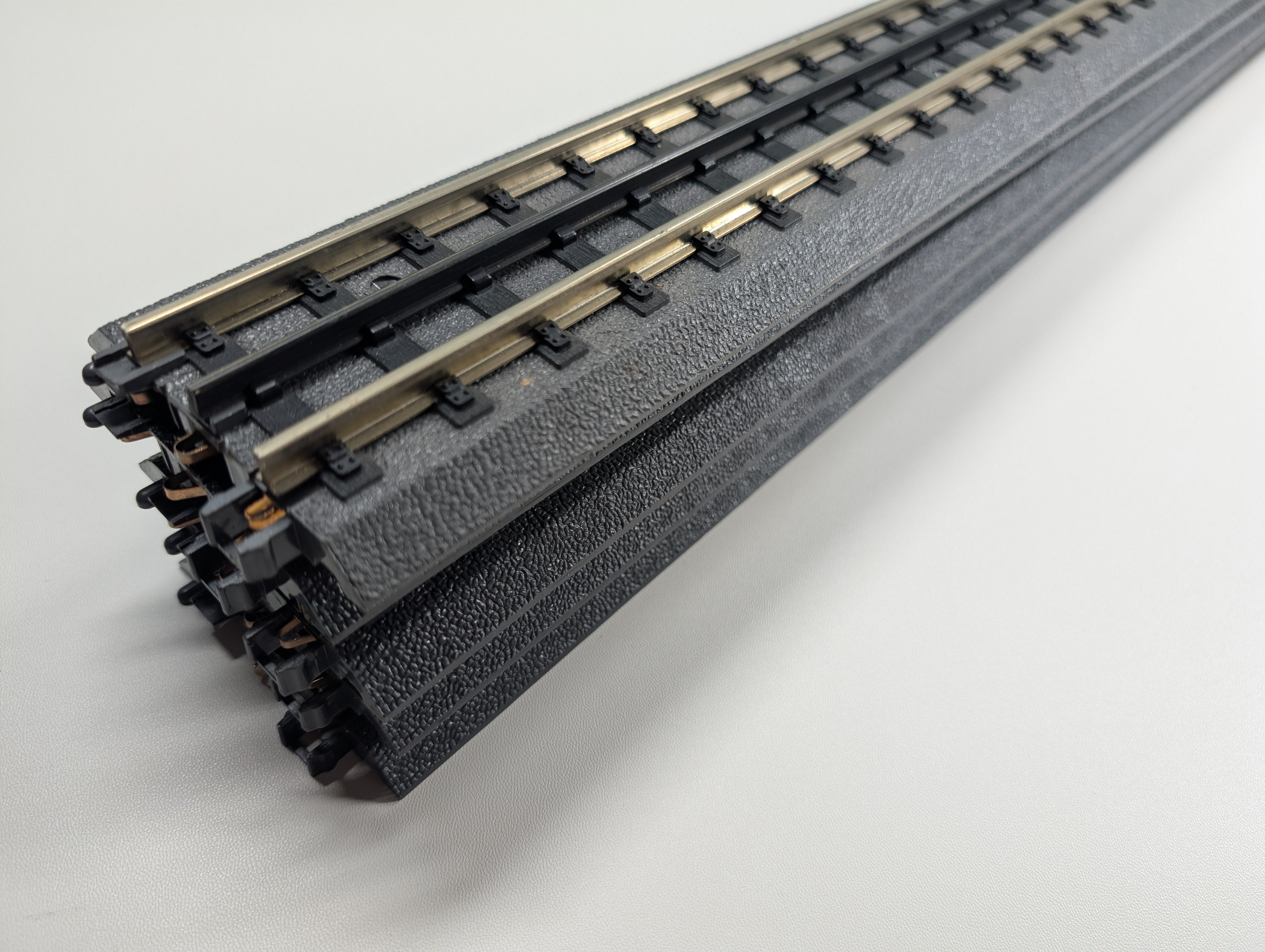 USED MTH O RealTrax 30" Straight Track (5 pcs)