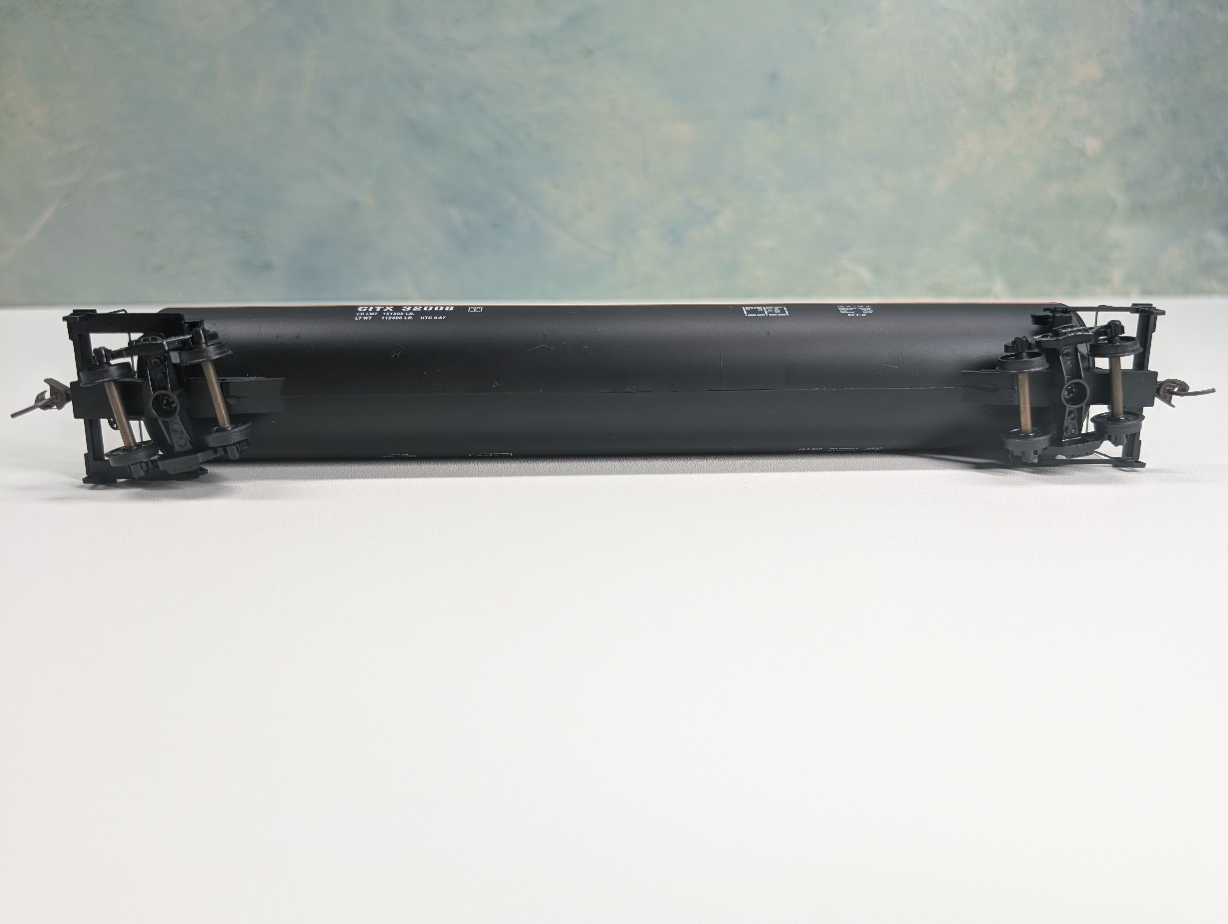 USED Walthers 932-7304 HO Scale 33k Gal LPG Tank Car Cities Service CITX #32008