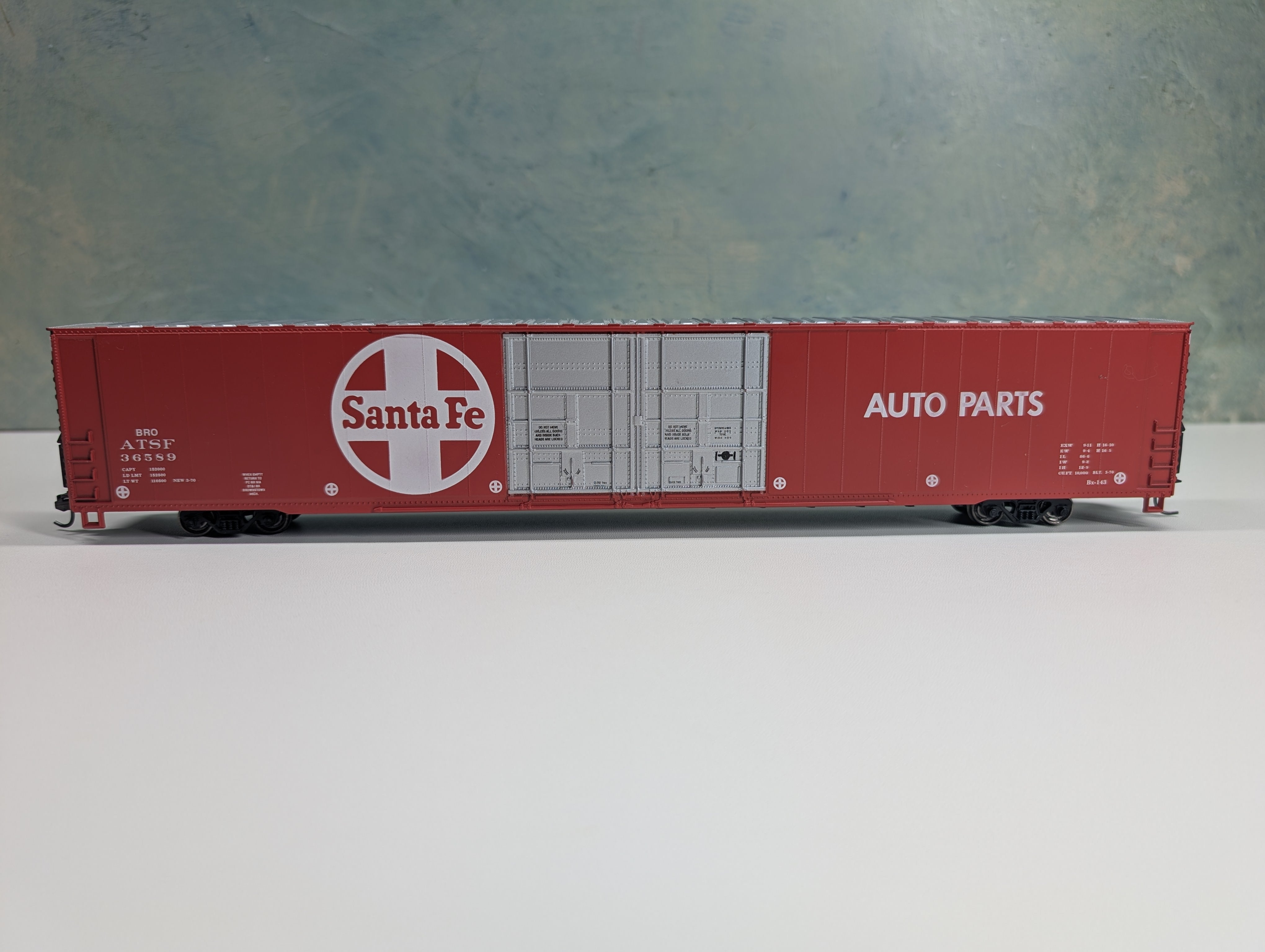 USED Athearn HO Scale 86' HI-Cube Box Car Santa Fe ATSF #36589