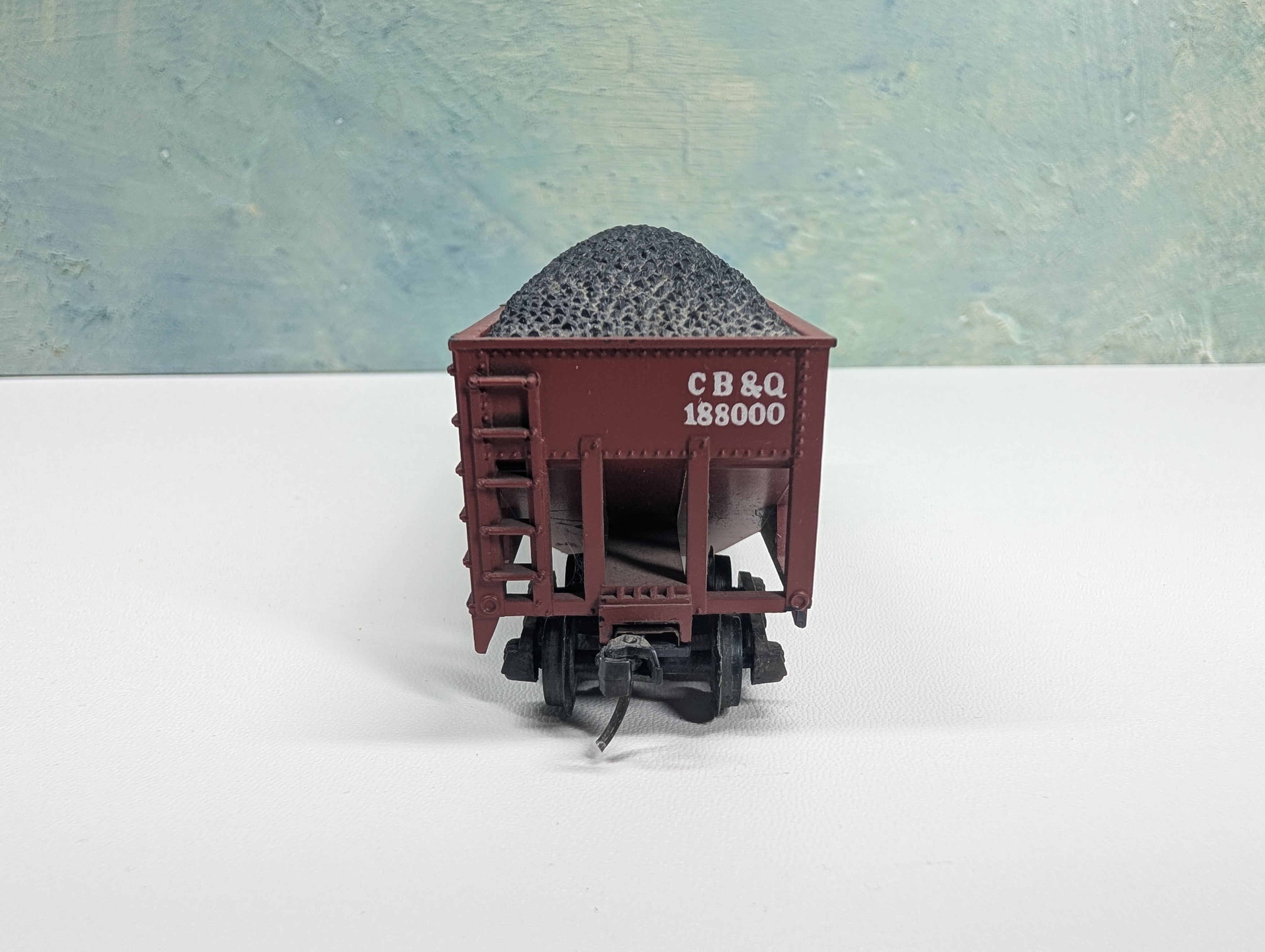 USED Varney HO Scale 2 Bay Coal Hopper CB&Q #188000