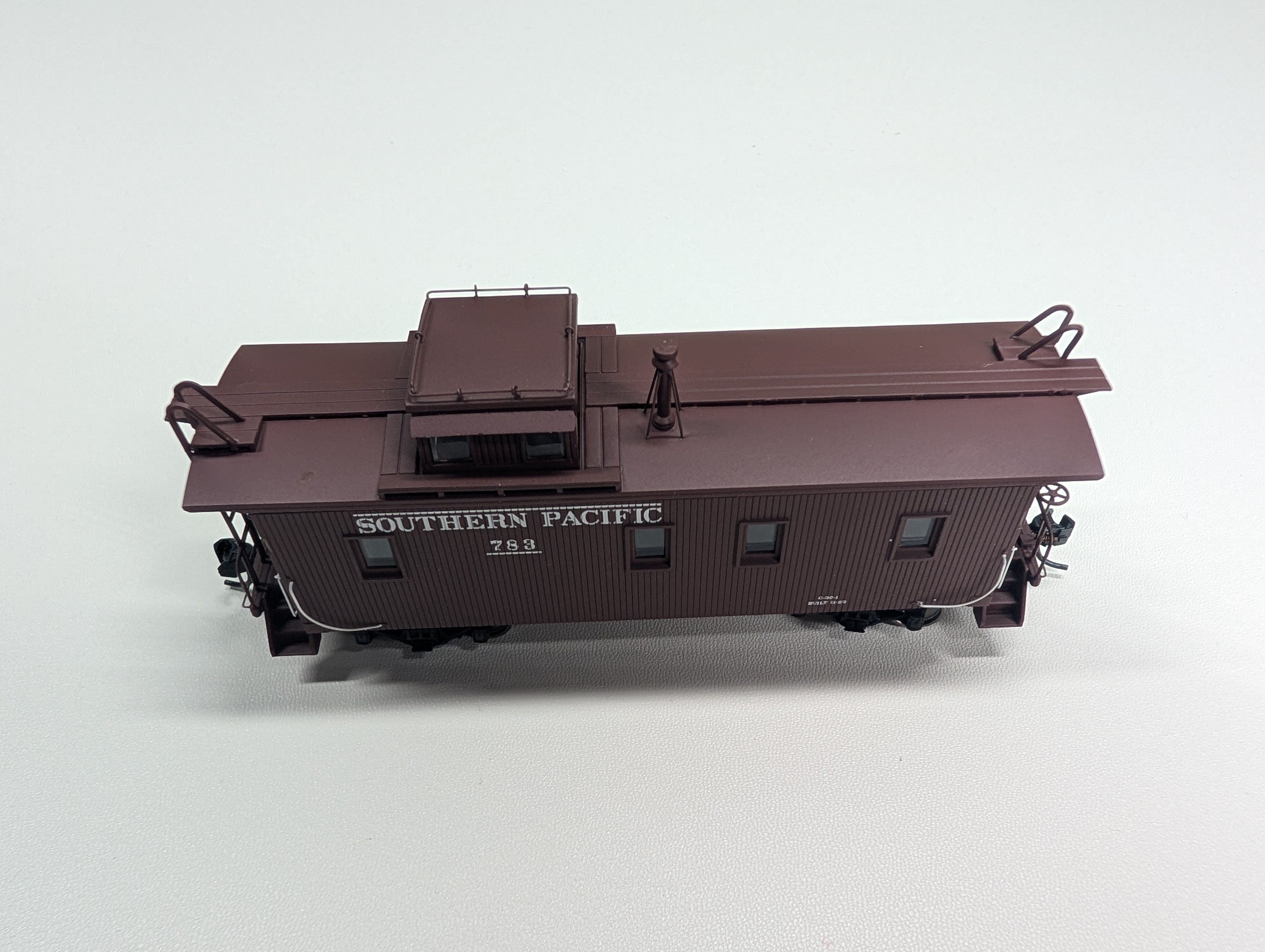USED Walthers 932-7612 HO Scale C-30-1 Wood Caboose Southern Pacific #783