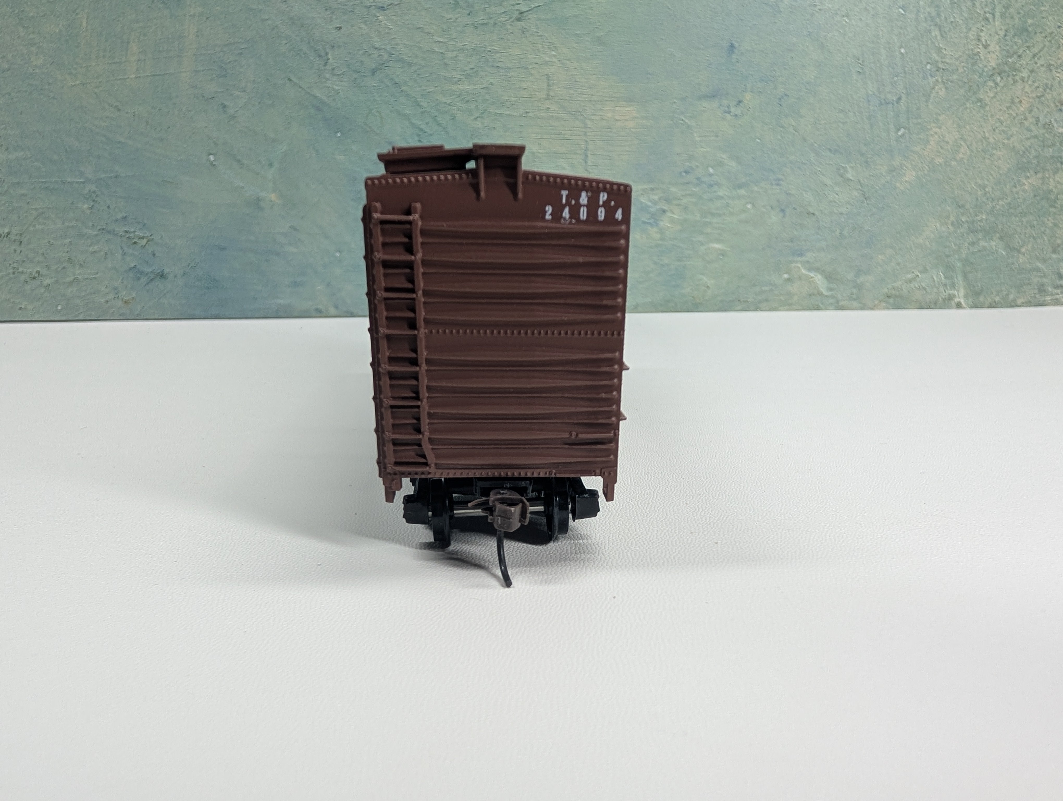 USED Athearn 1773 HO Scale 40' Stock Car Texas and Pacific T&P #24094