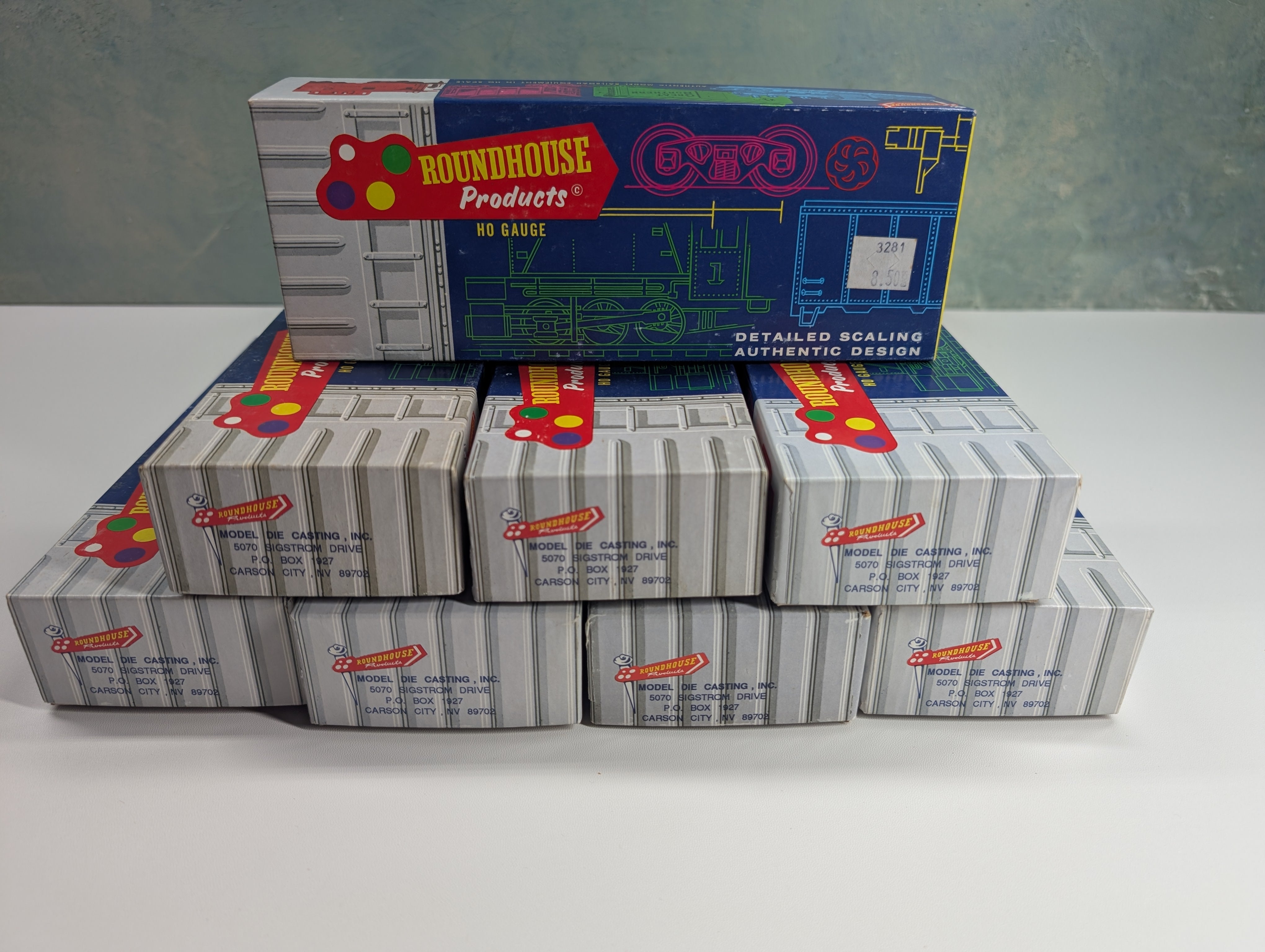 USED Athearn HO Scale Empty Train Boxes for Storage (8 pcs)