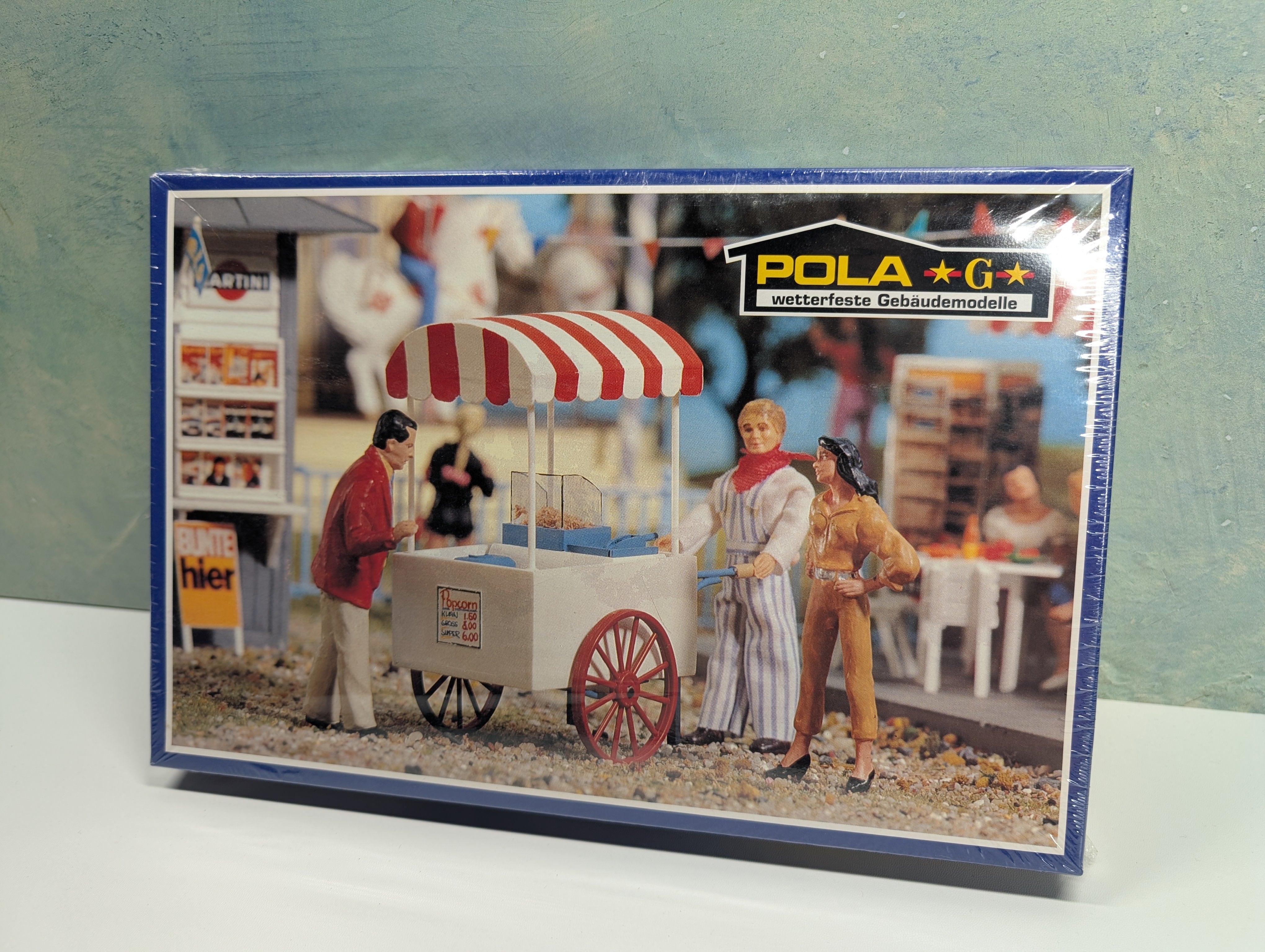 Pola 1874 G Scale Carnival Popcorn Van, Popcorn Cart