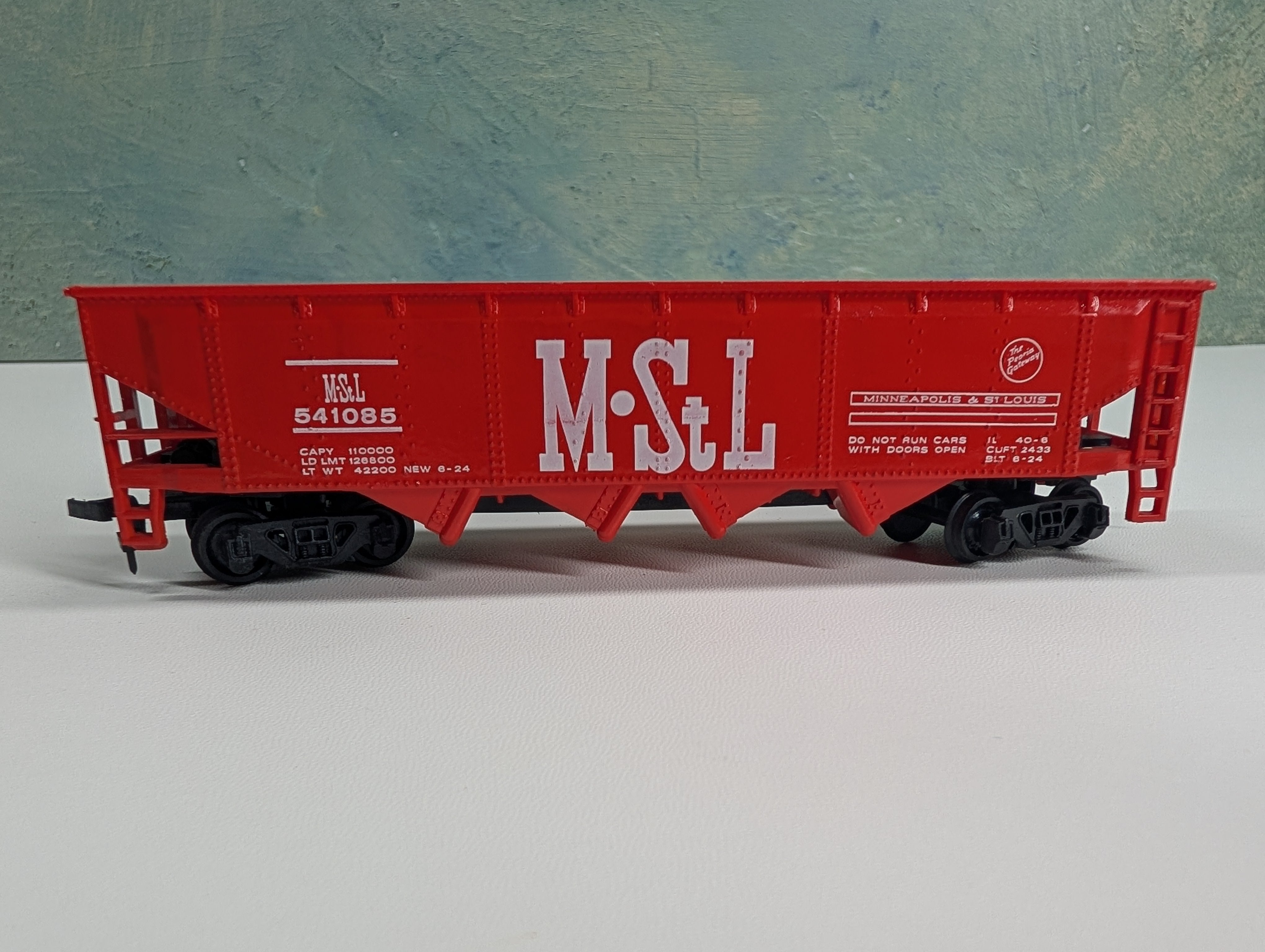 USED Bachmann HO Scale Quad Hopper MSTL #541085