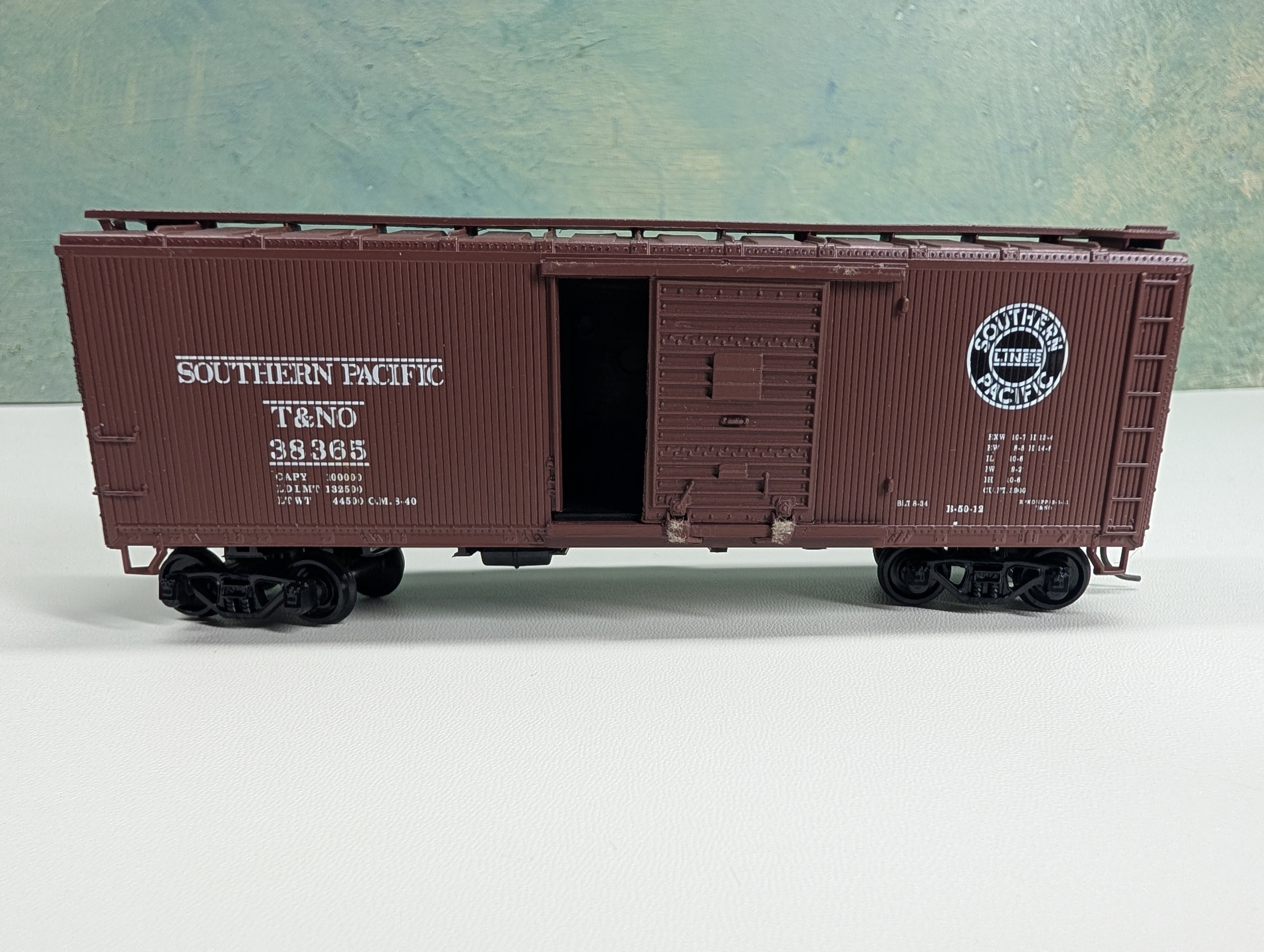 USED Athearn HO Scale 40' Wooden Box Car Southern Pacific T&NO #38365