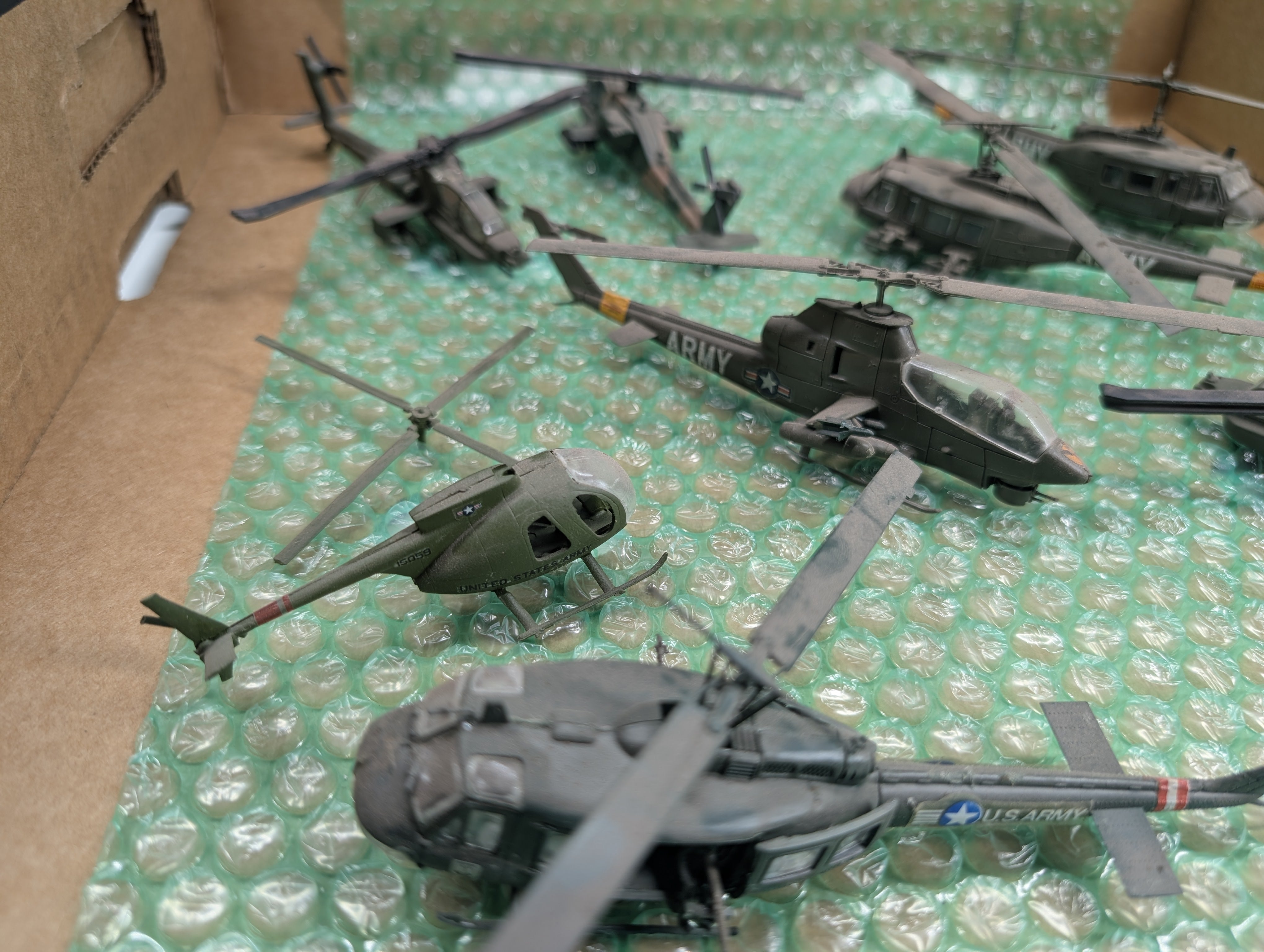 USED HO Scale Lot of Army Helicopters