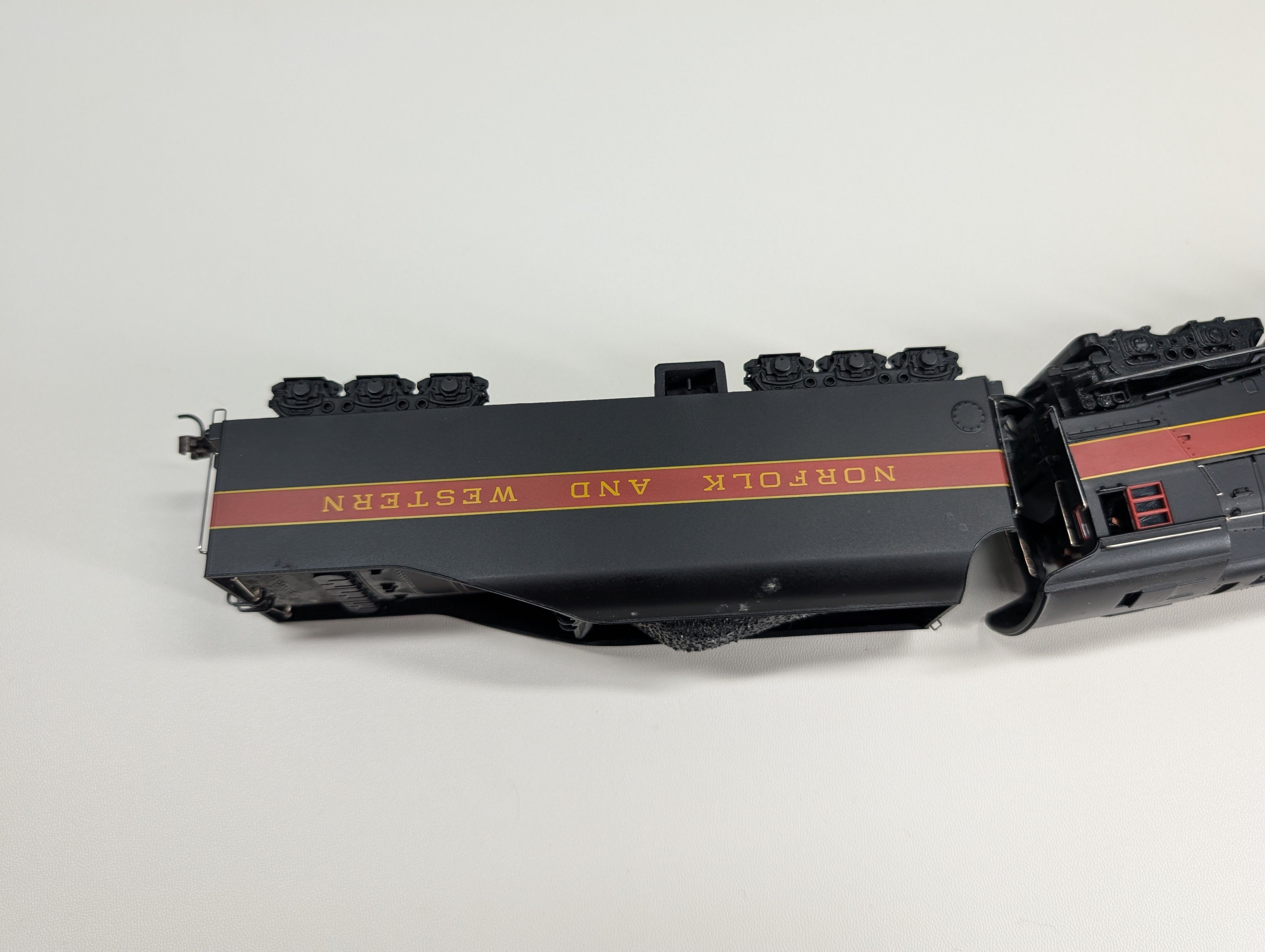 USED Bachmann HO Scale Spectrum 4-8-4 J-Class Steam Locomotive Norfolk & Western #610 Runs Well DC