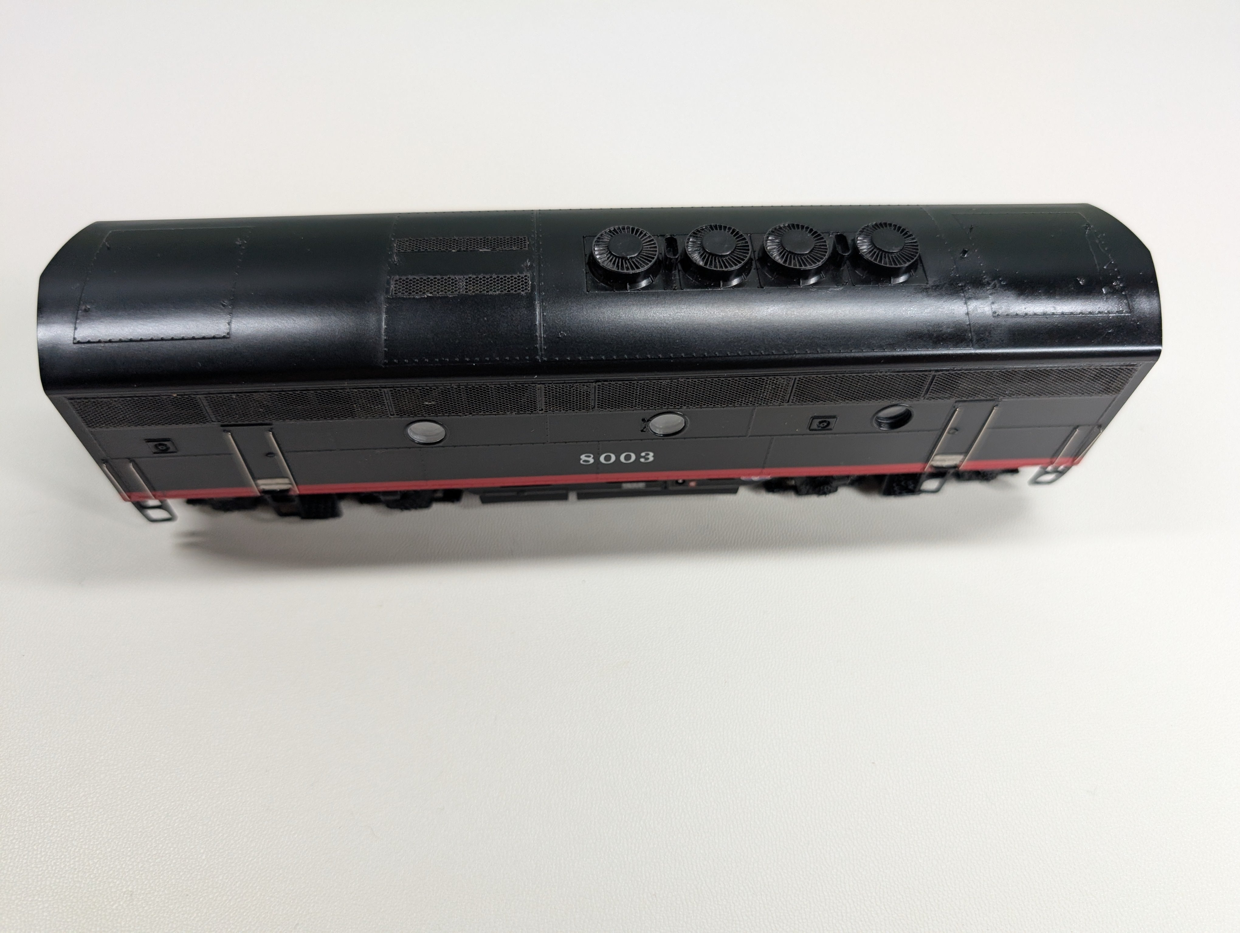 USED Athearn Genesis #G25011 HO Scale F3B Diesel Locomotive Southern Pacific #8003 Runs Great DC