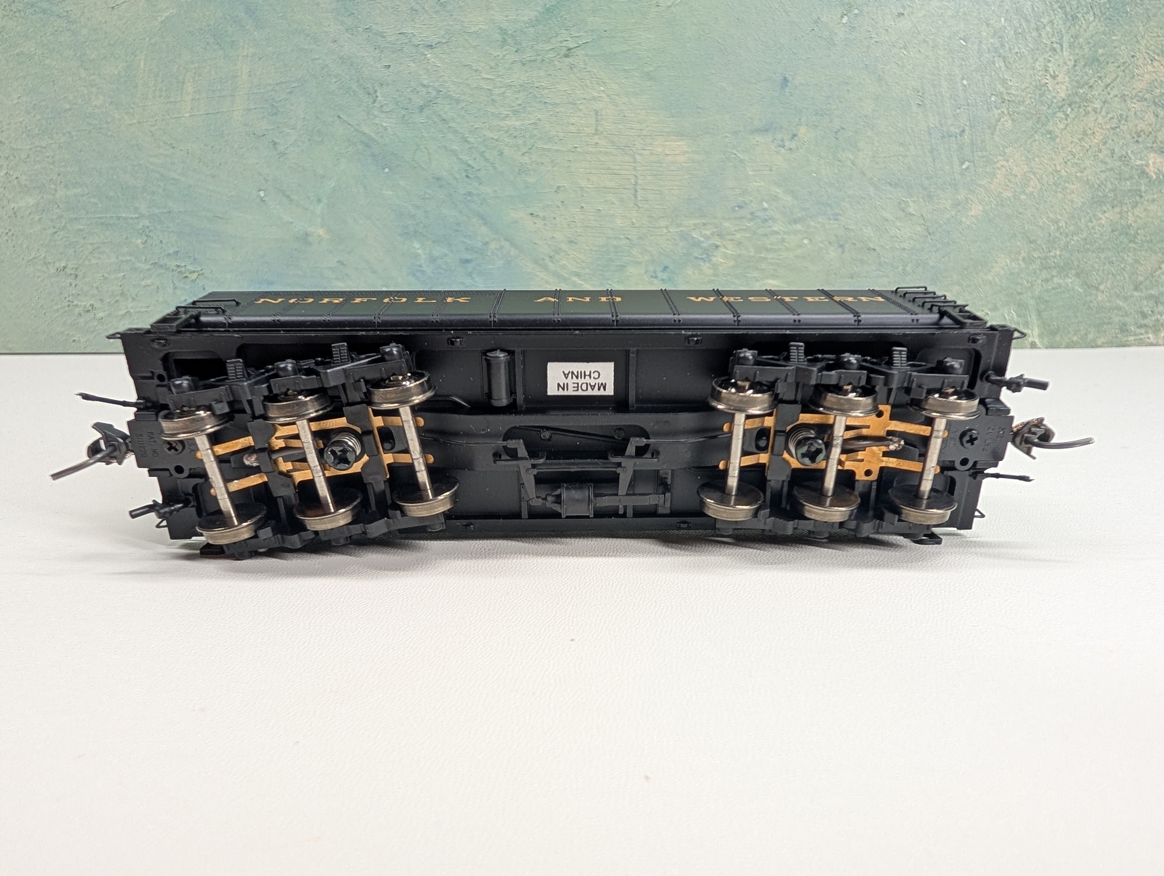 USED Broadway Limited #088 HO Scale Auxiliary Tender Norfolk & Western #160004 Lights Work! DCC Ready