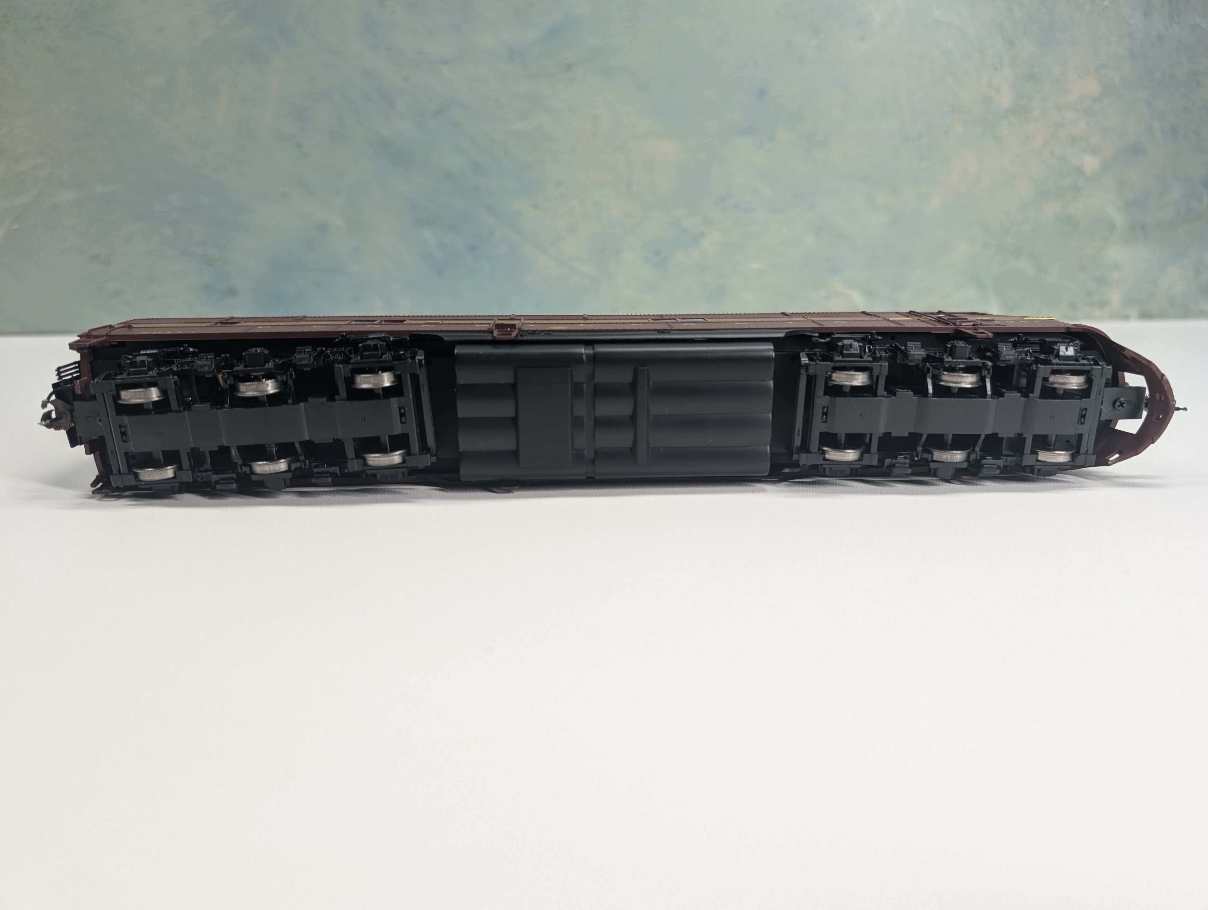 USED Broadway Limited 754 HO Scale E7A Tuscan Red Diesel Locomotive Pennsylvania #5841A Runs Great DCC