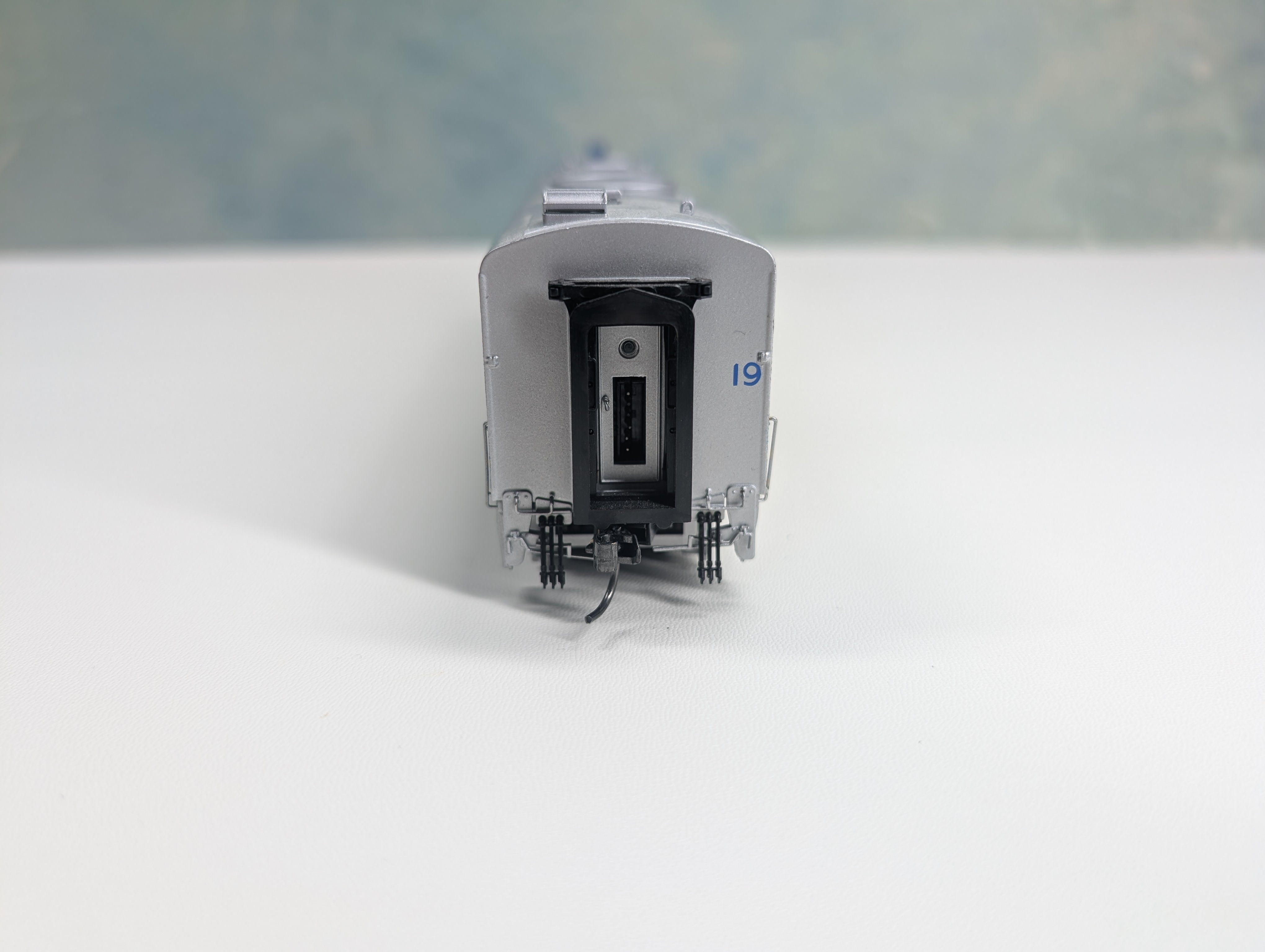 USED Precision Craft Models 359 HO Scale Alco PA2 Diesel Locomotive Blue Warbonnet Delaware and Hudson D&H #19 Runs Great DCC