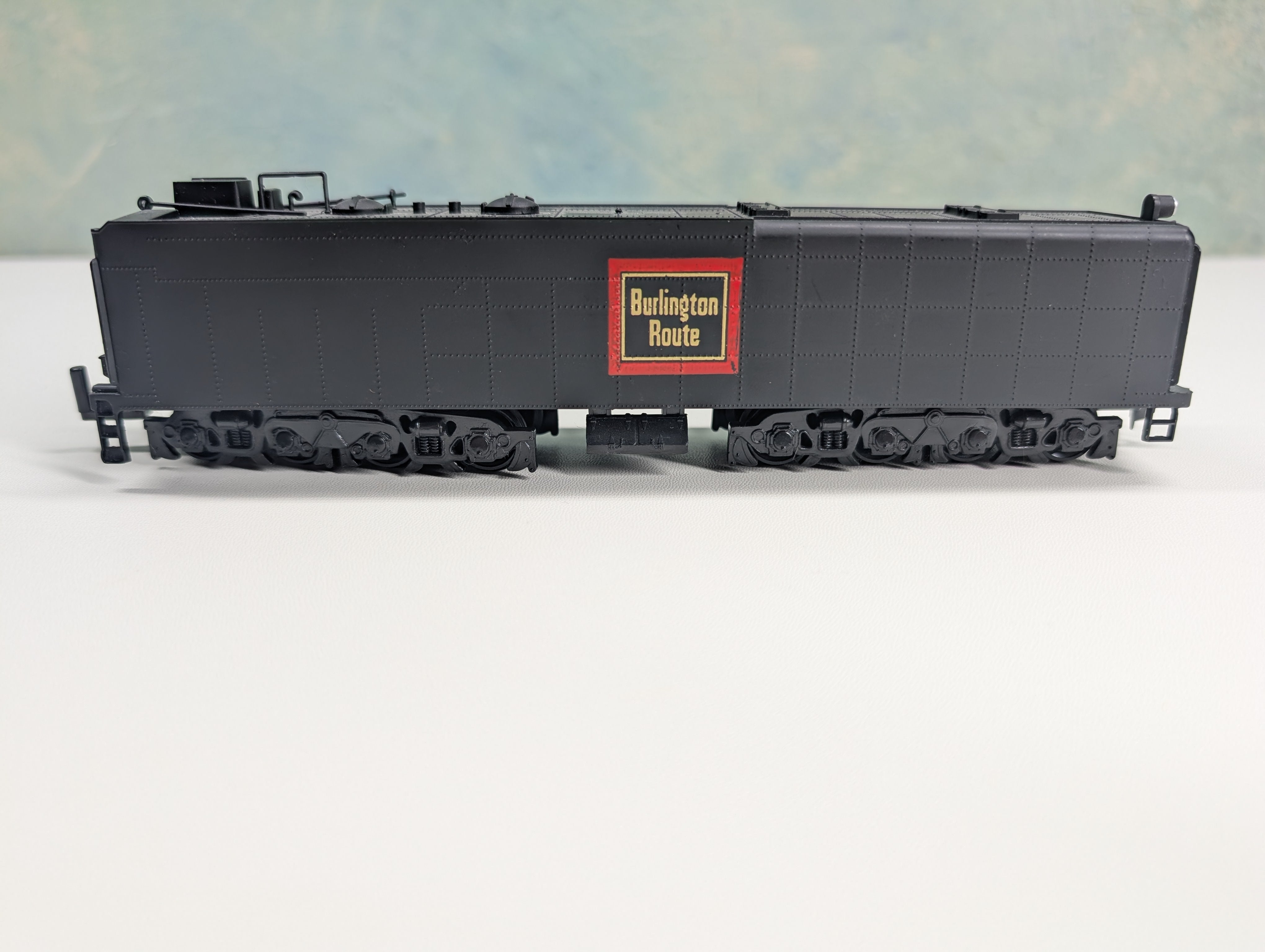 USED Bachmann HO Scale Steam Locomotive Tender Burlington #5601