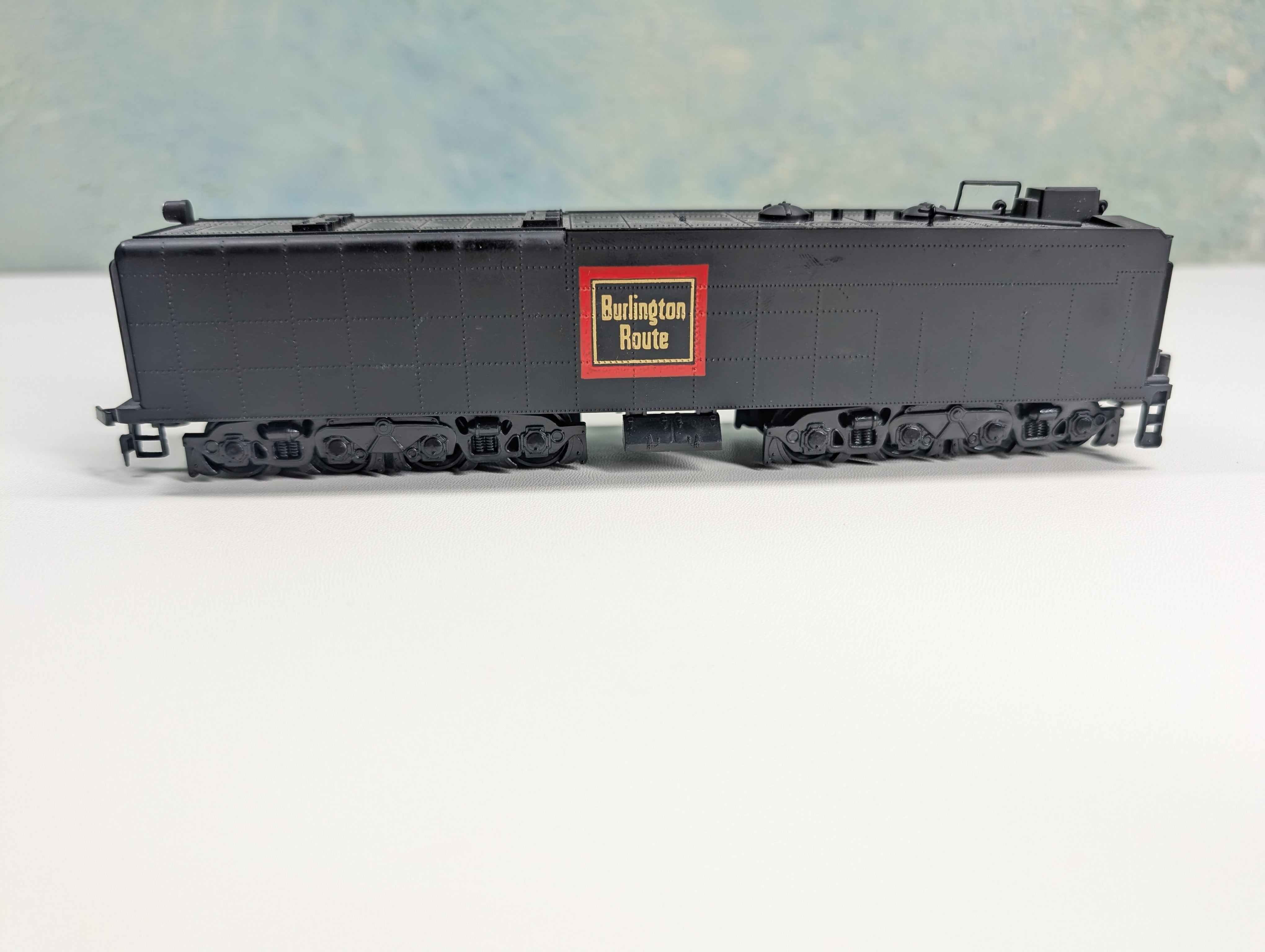 USED Bachmann HO Scale Steam Locomotive Tender Burlington #5601